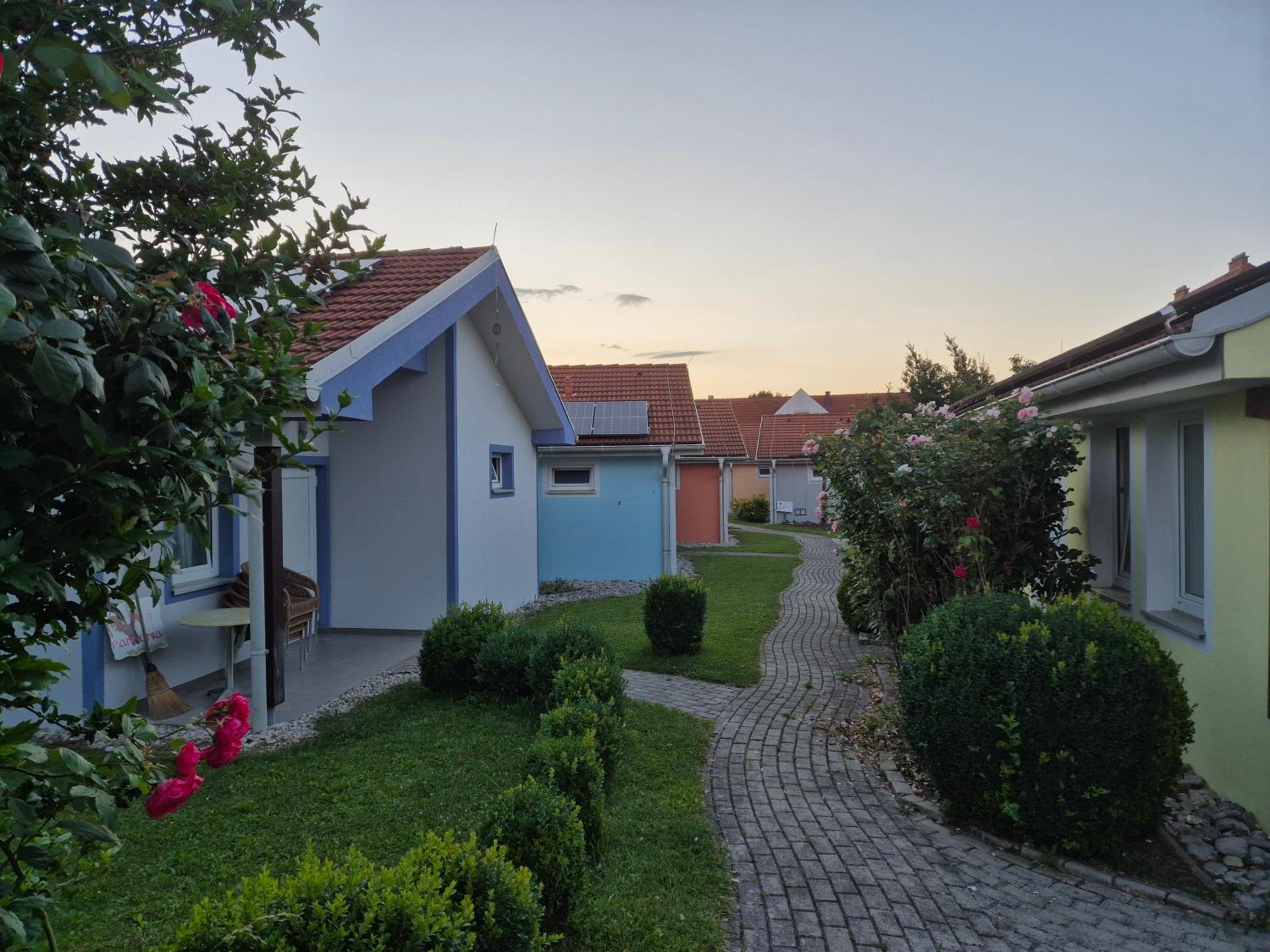 Bungalow Paradies - Nähe Sonnentherme