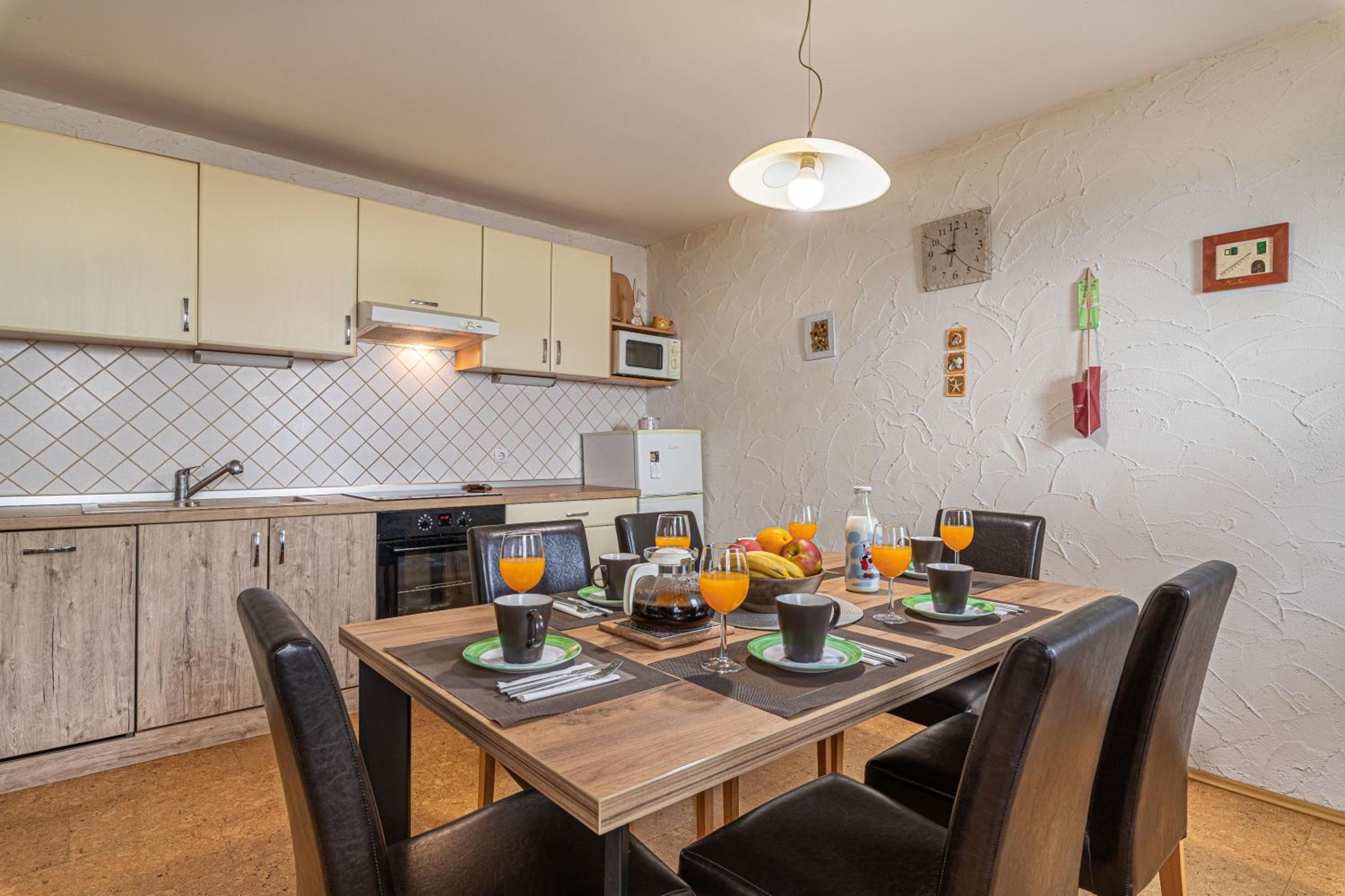 Holiday Home Pepi - Happy Rentals view 4