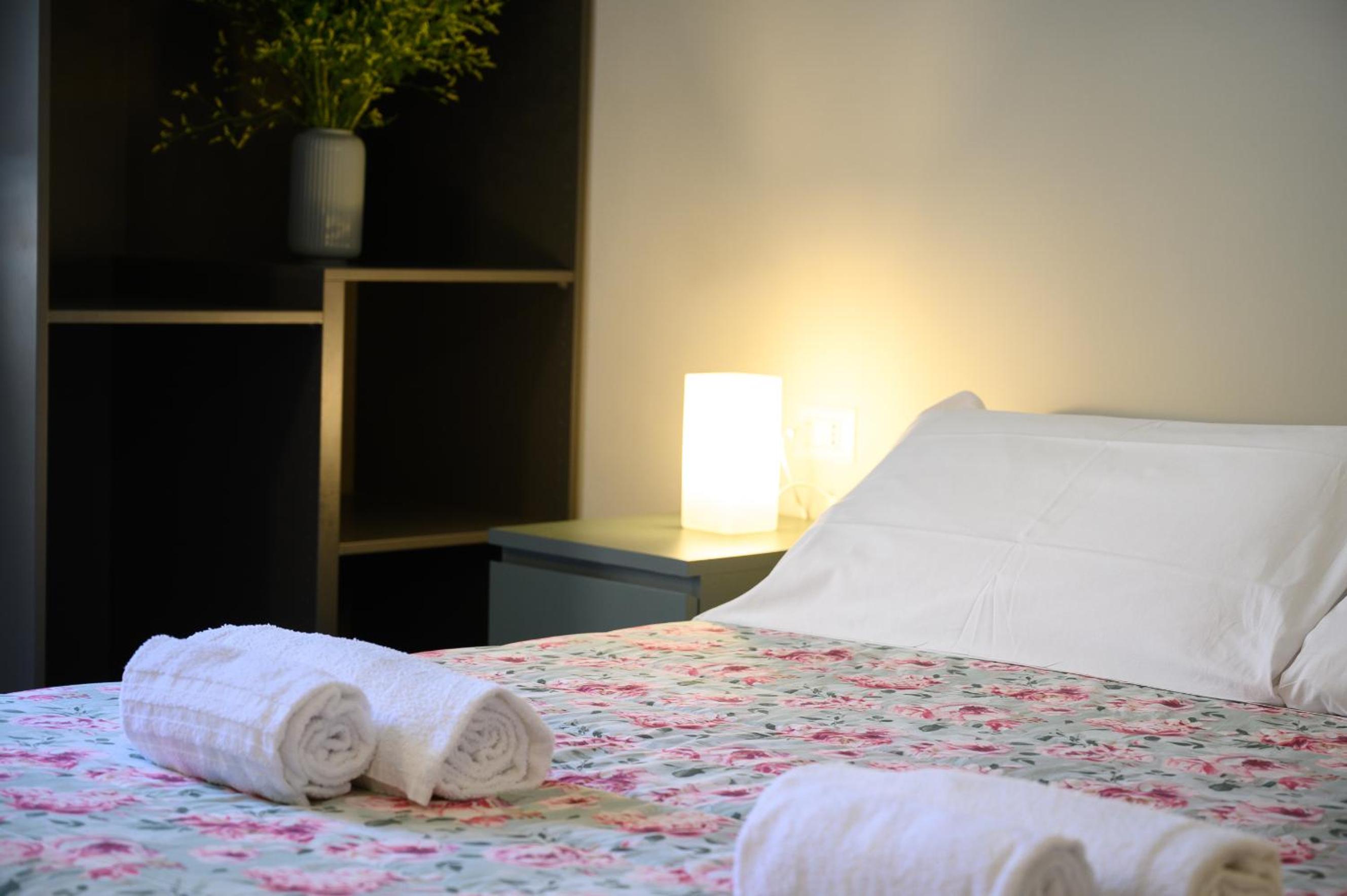 GuestHouse o Affittacamere Magenta Baylon Suite