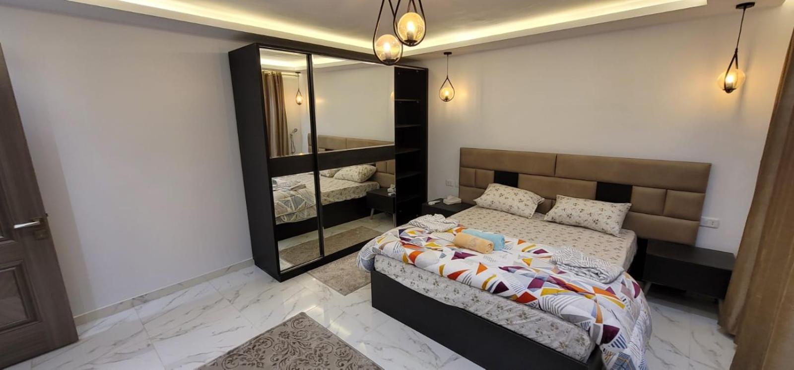 2 BR apartment with big garden near AUC
