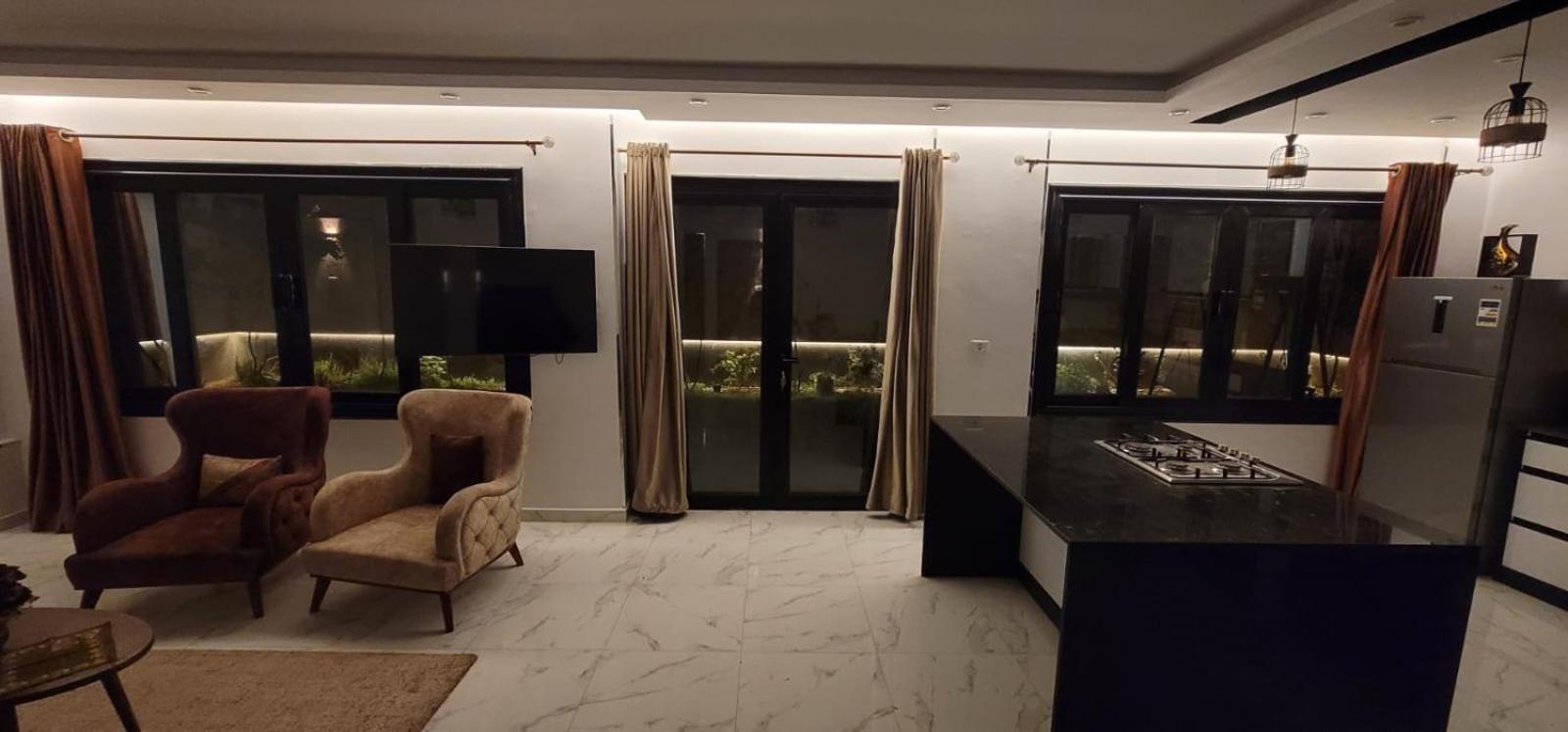 2 BR apartment with big garden near AUC