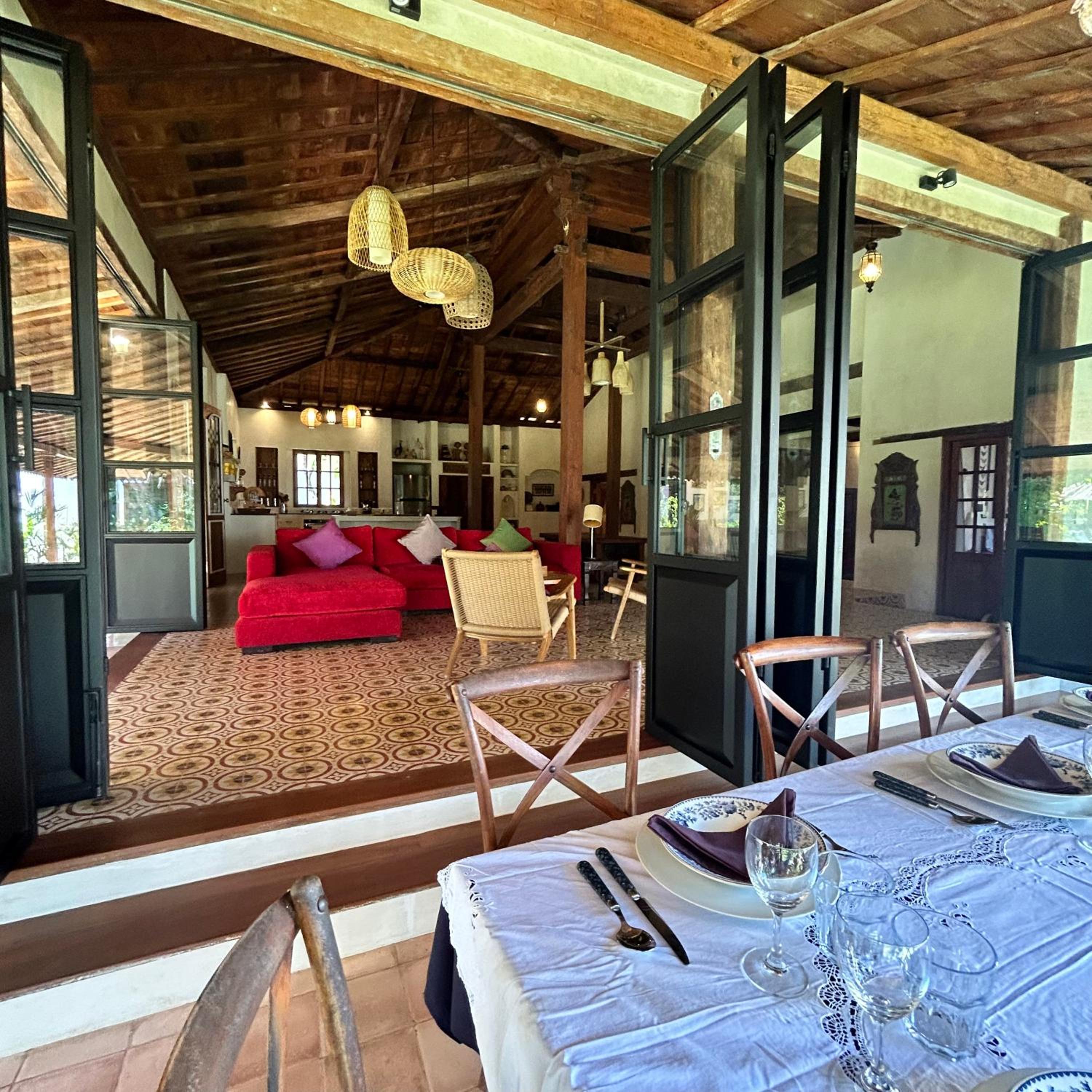 dining
