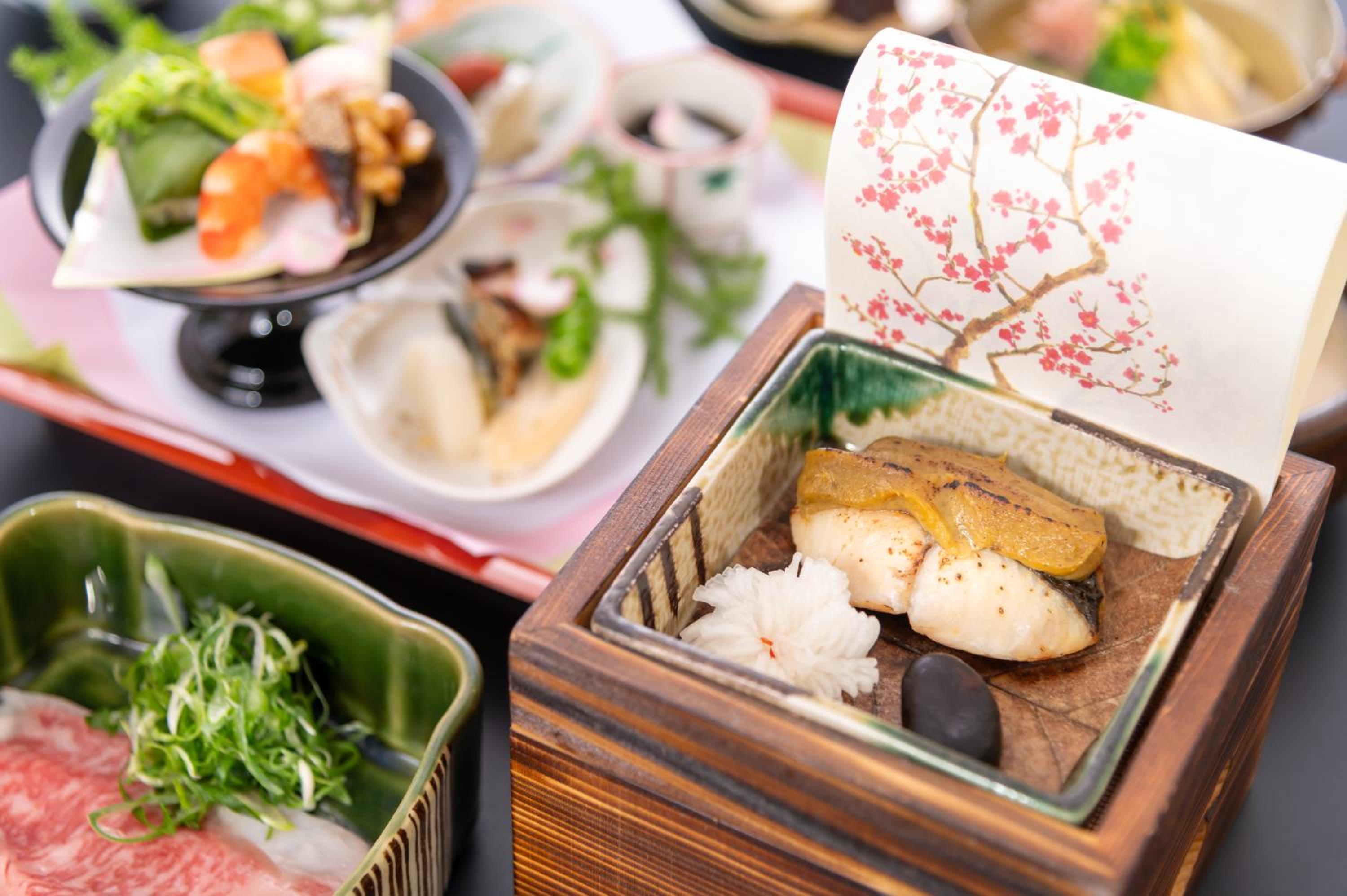 Motoyu Kosenkaku