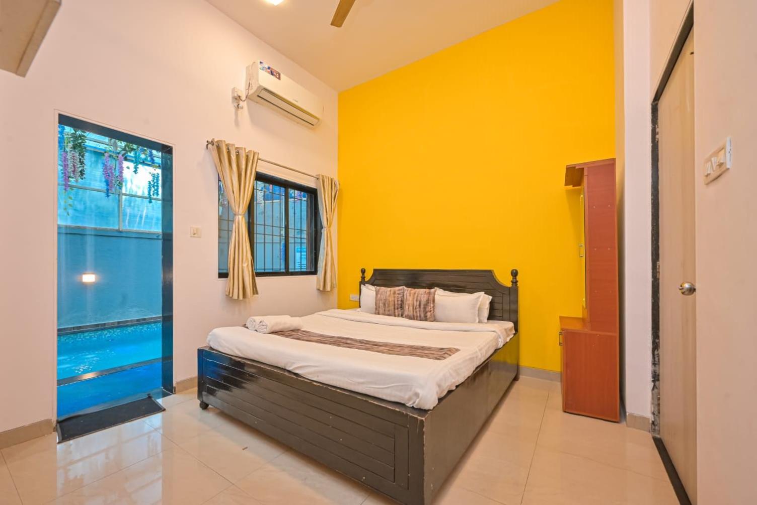 Silver villa view 3