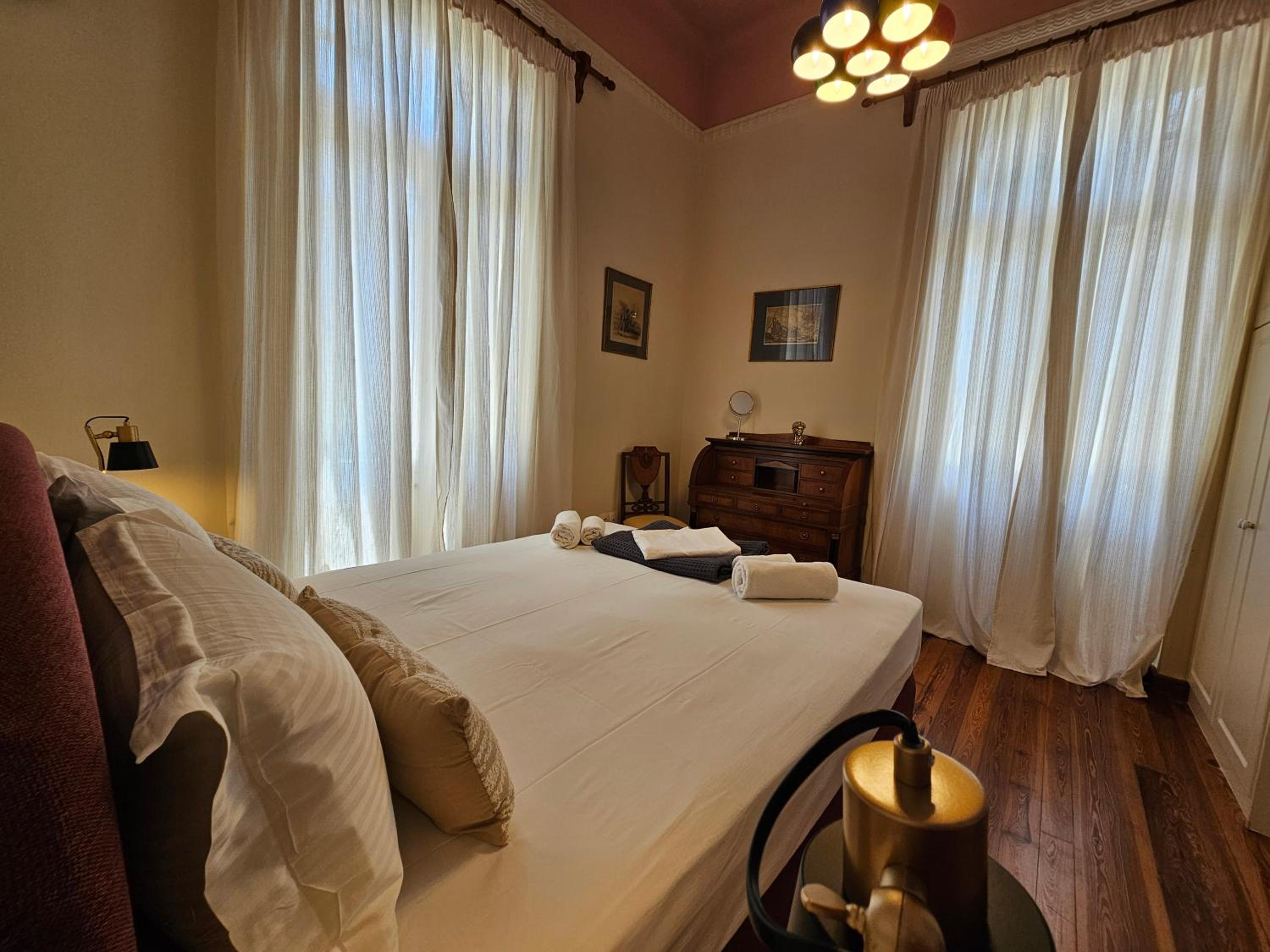 Acropolis Eternal Mansion by YHA