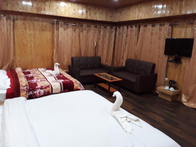 Hotel Royal Pahalgam