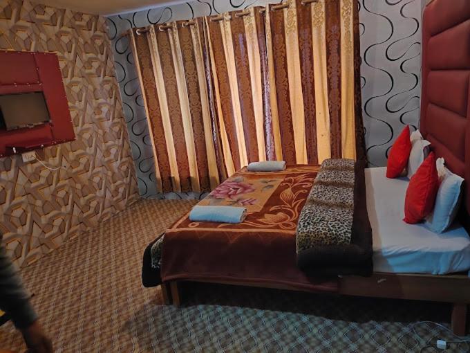 Hotel Royal Pahalgam