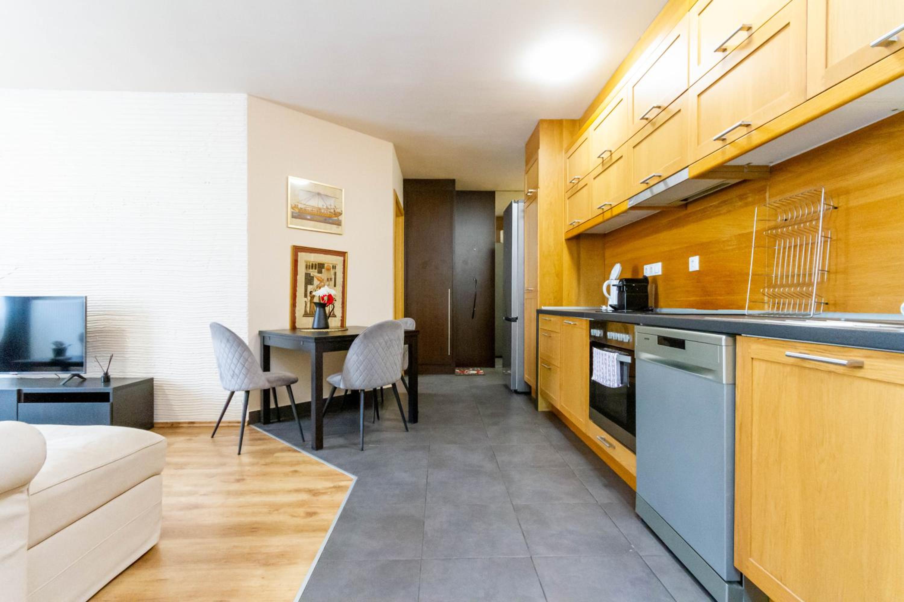Modern Comfort in József Street by NW view 3