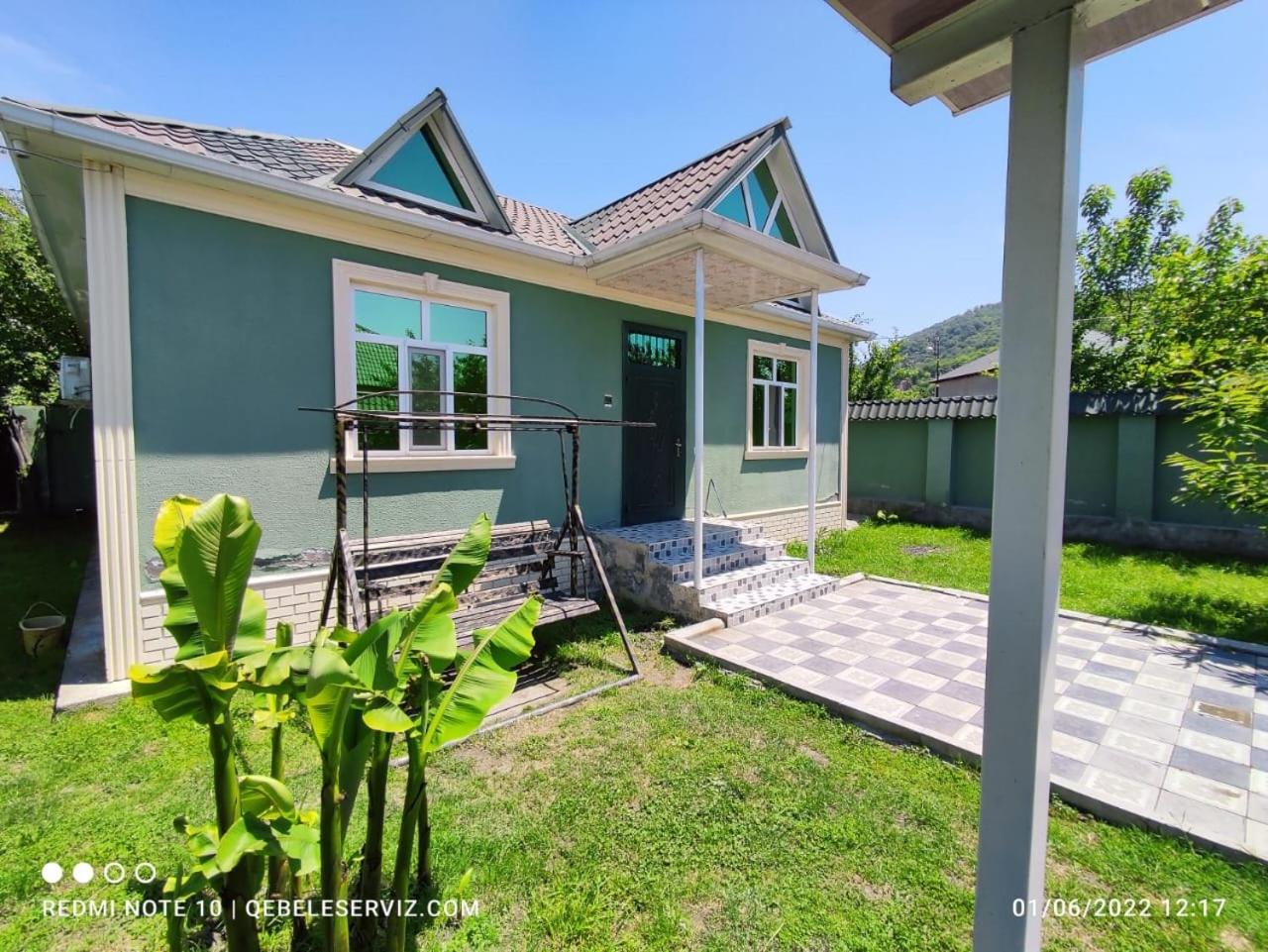 Samall villa with swimming pool