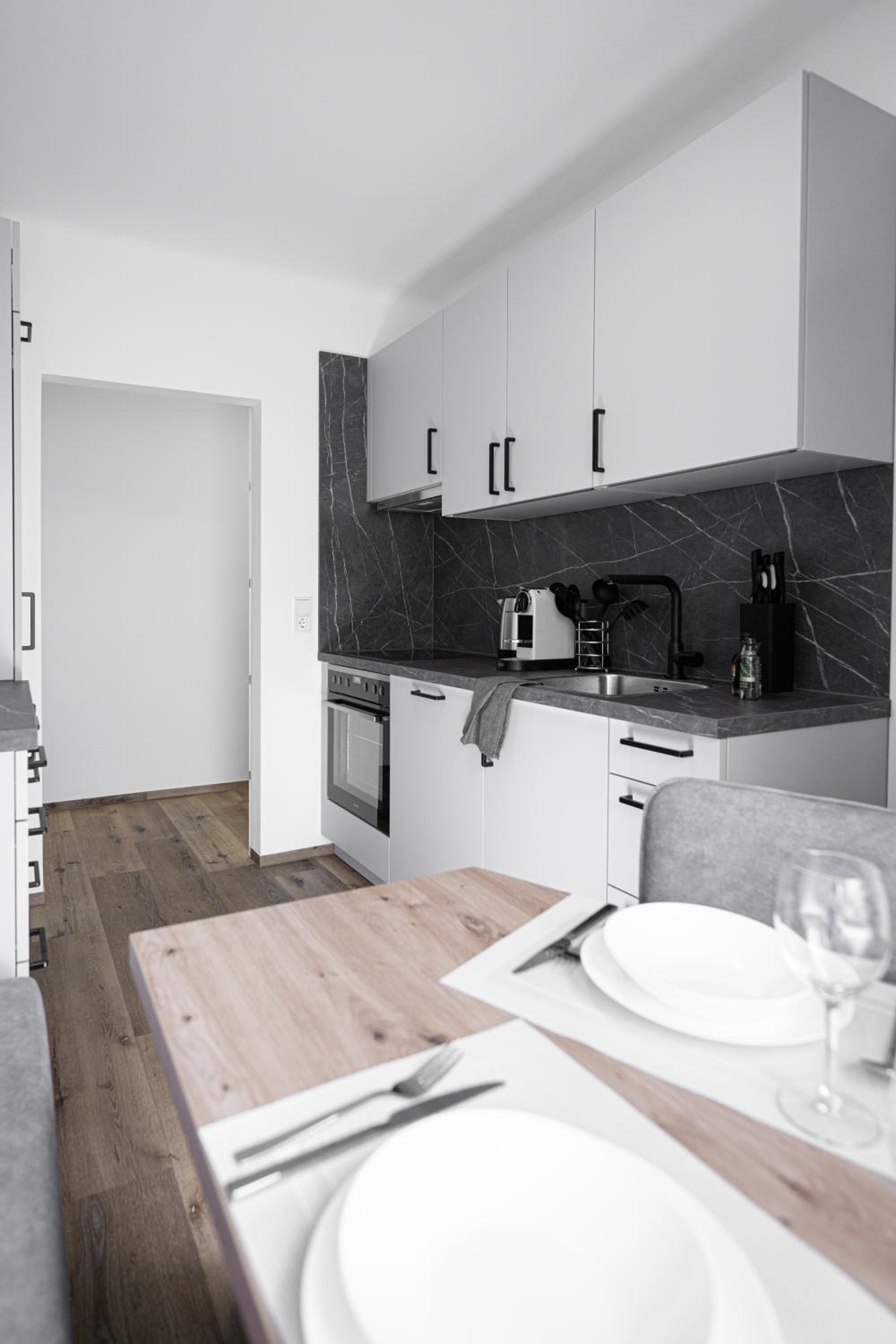 Linz Vacations - Top City Apartment in Linz mit Netflix - Property Image 7