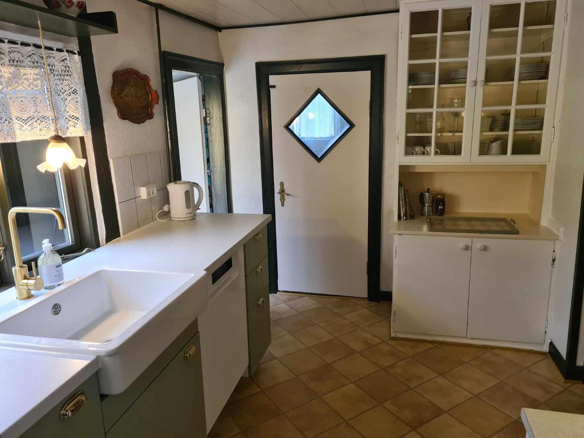 Photo 51