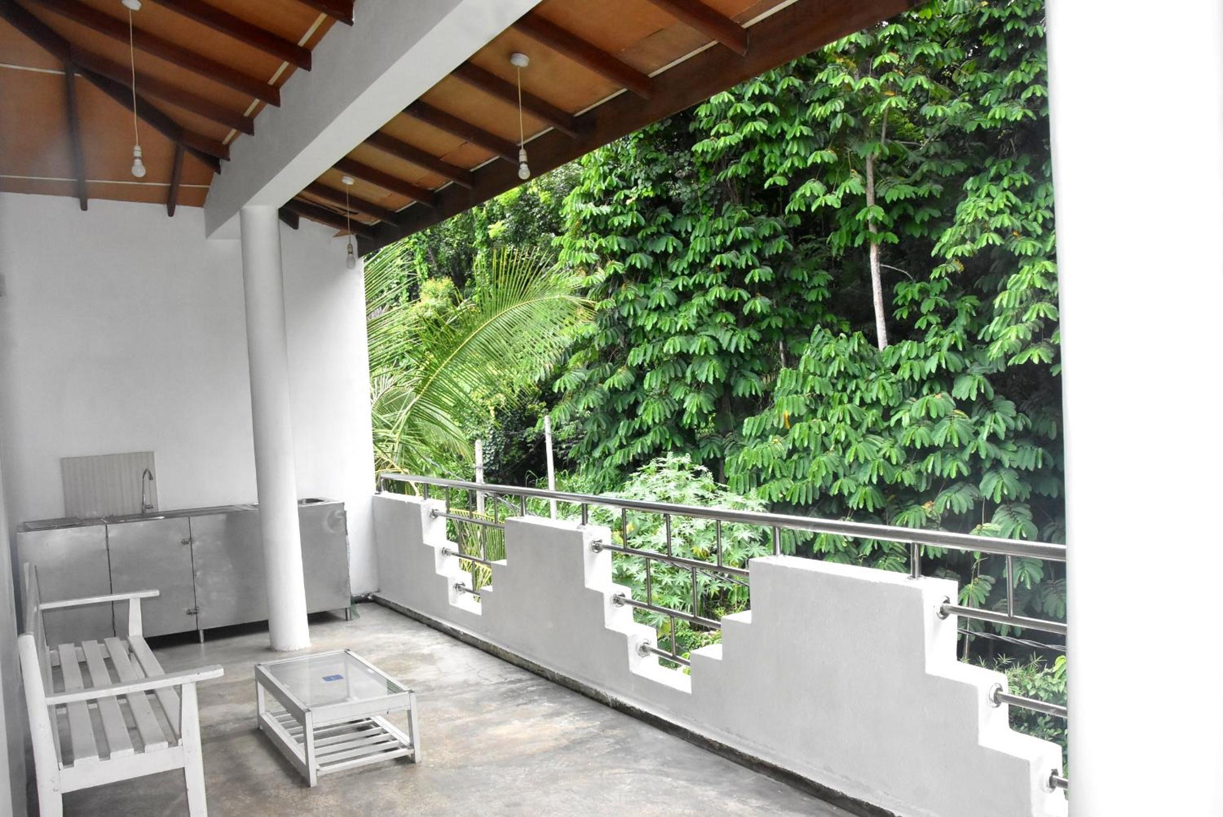 Insa Guest House Kandy view 2