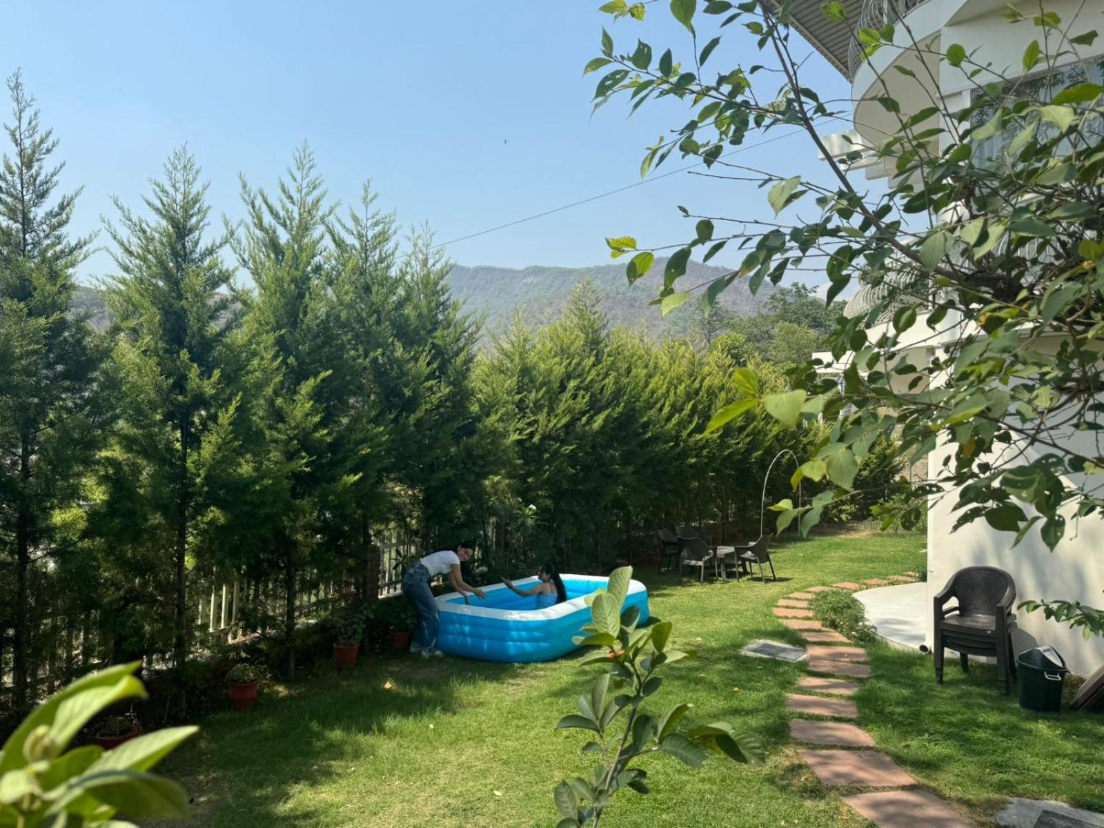 The Blue Casa Hills