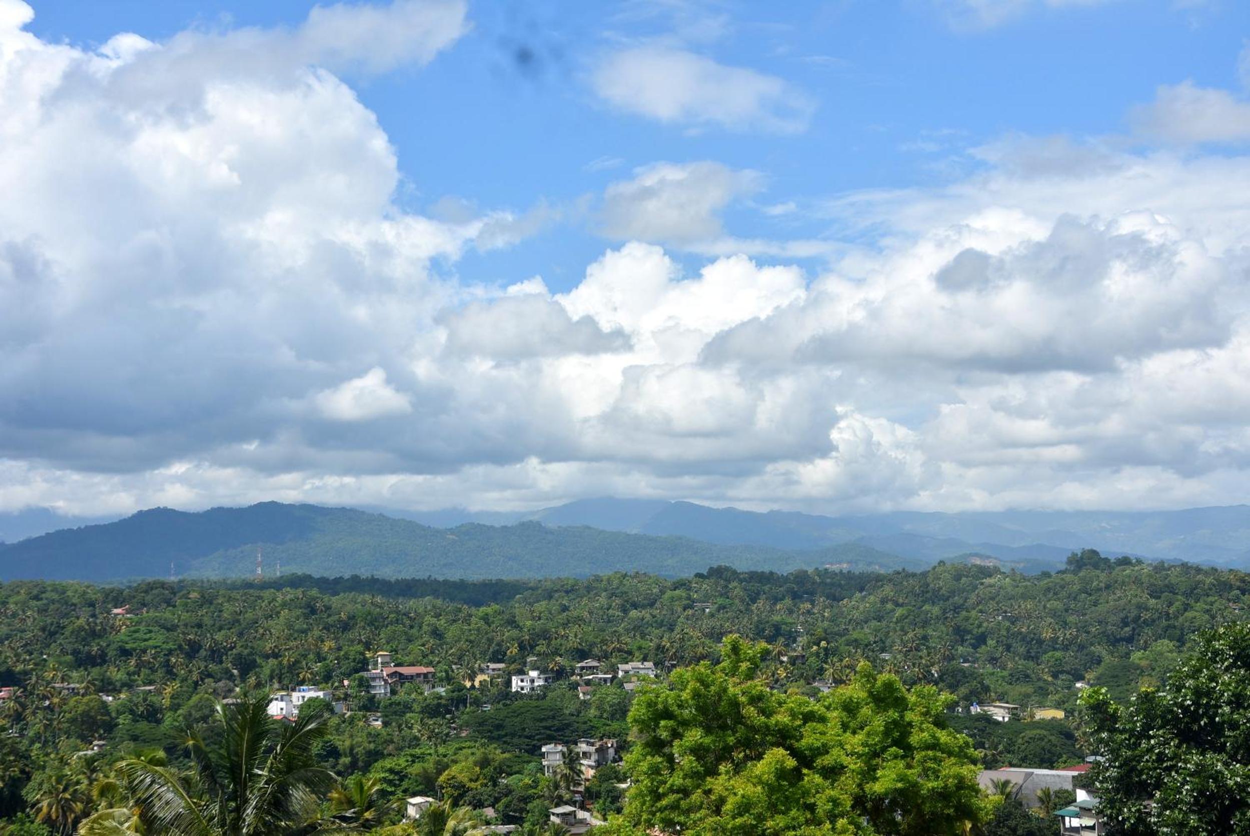 Insa Guest House Kandy view 3