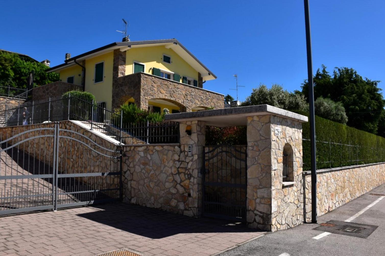Villa Miravista
