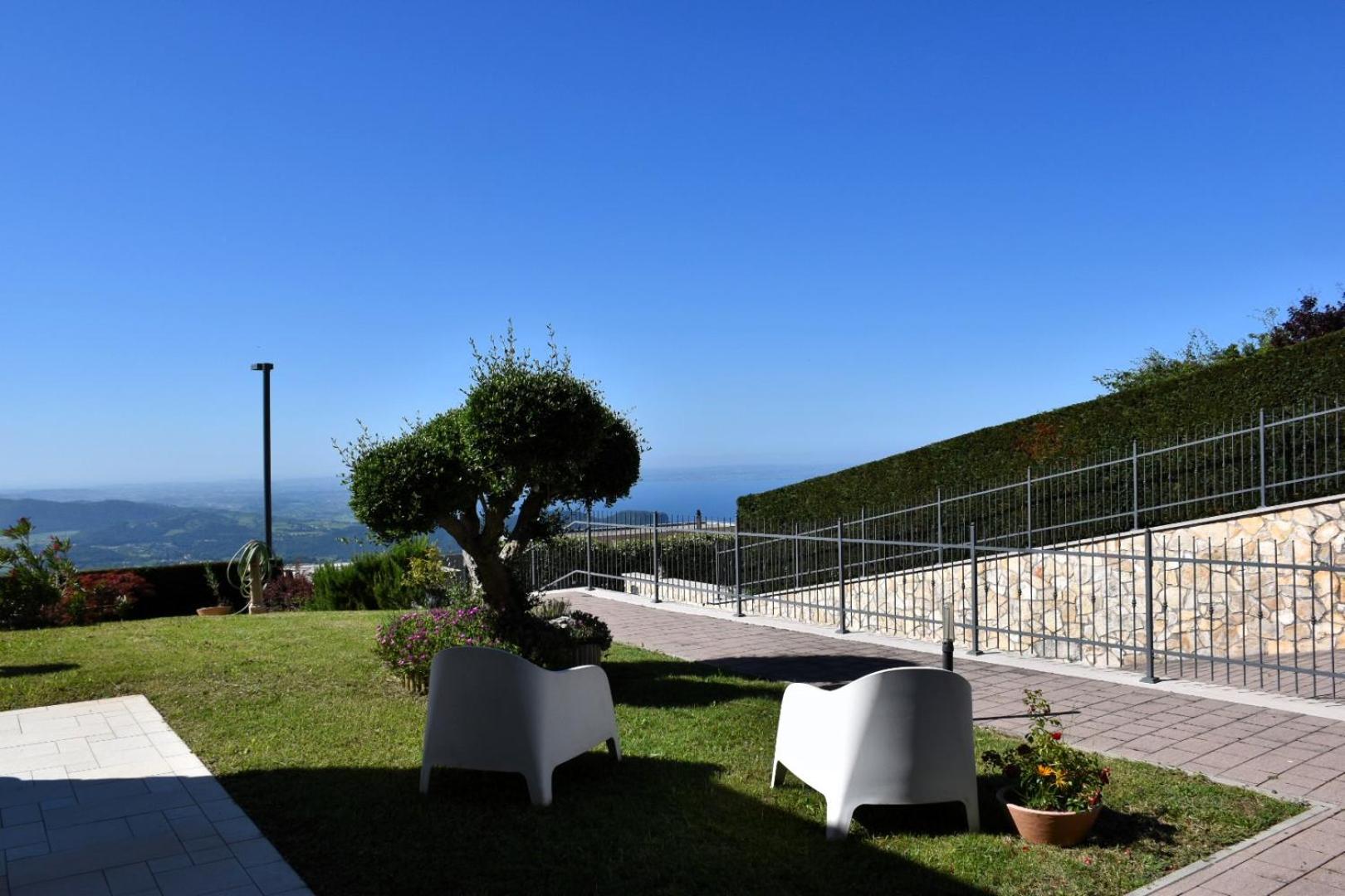 Villa Miravista