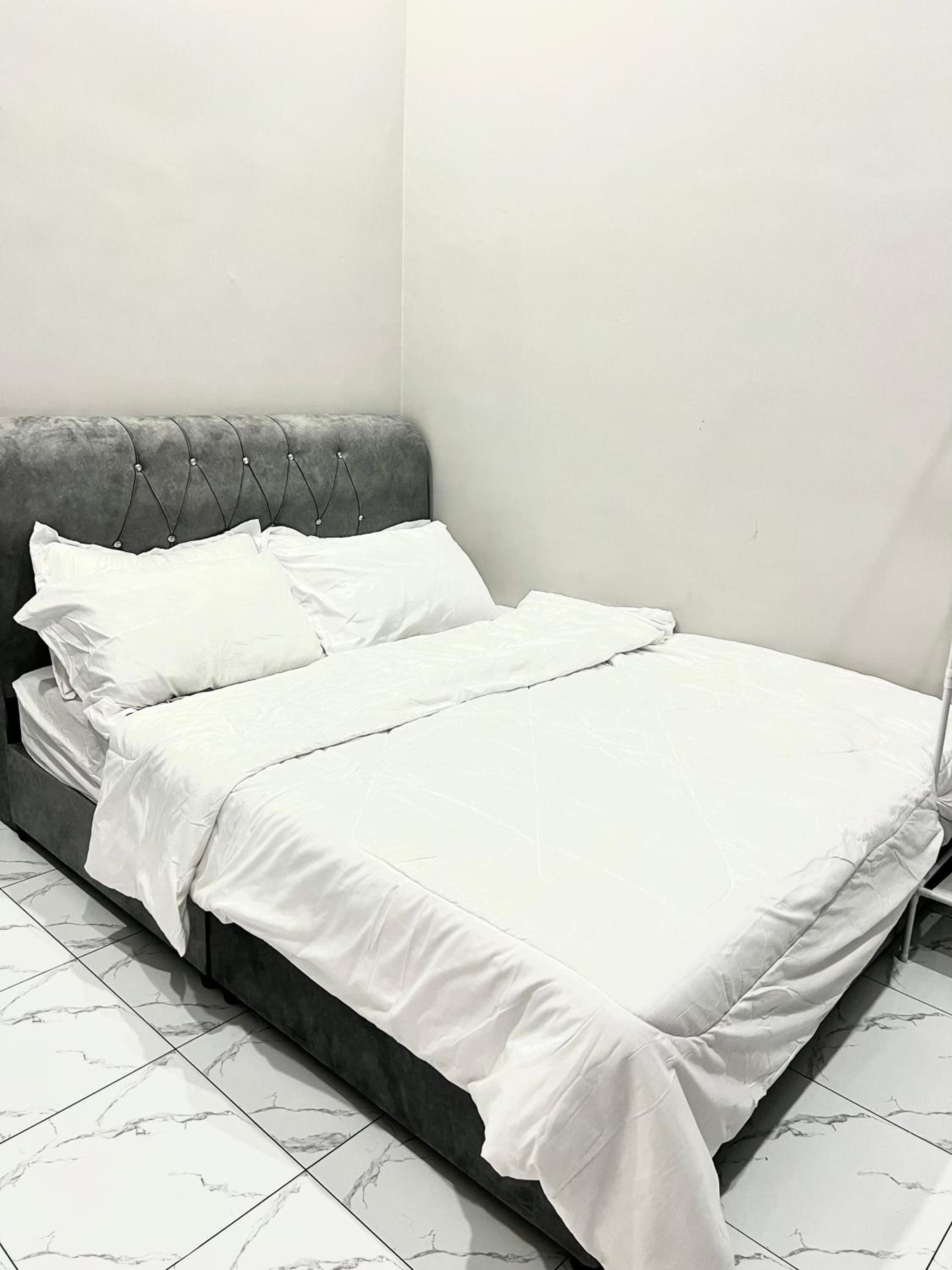 ARZHomeStay unit A photo 6