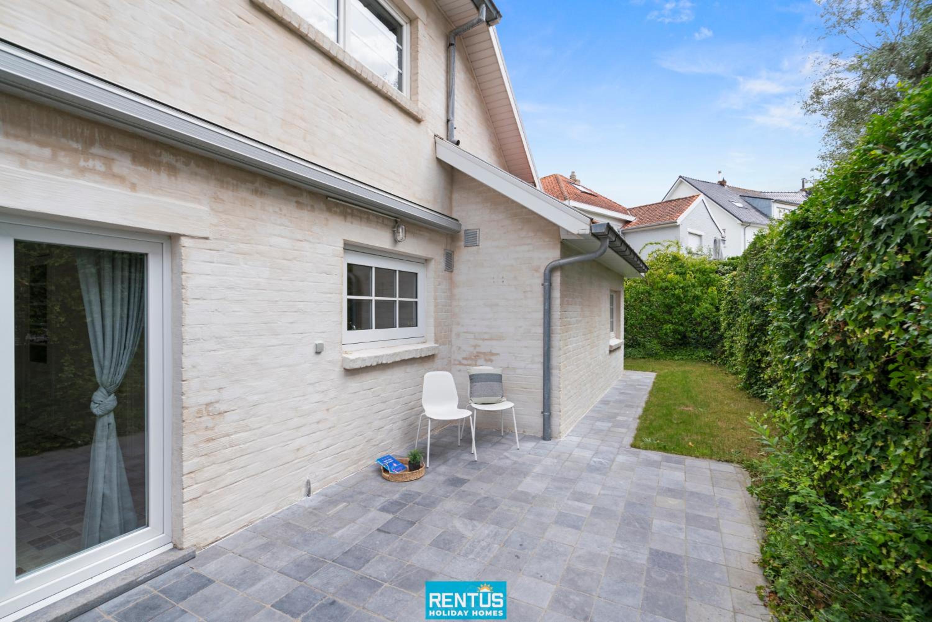 Villa Sandsfoot - authentic fisherman's cottage in Koksijde
