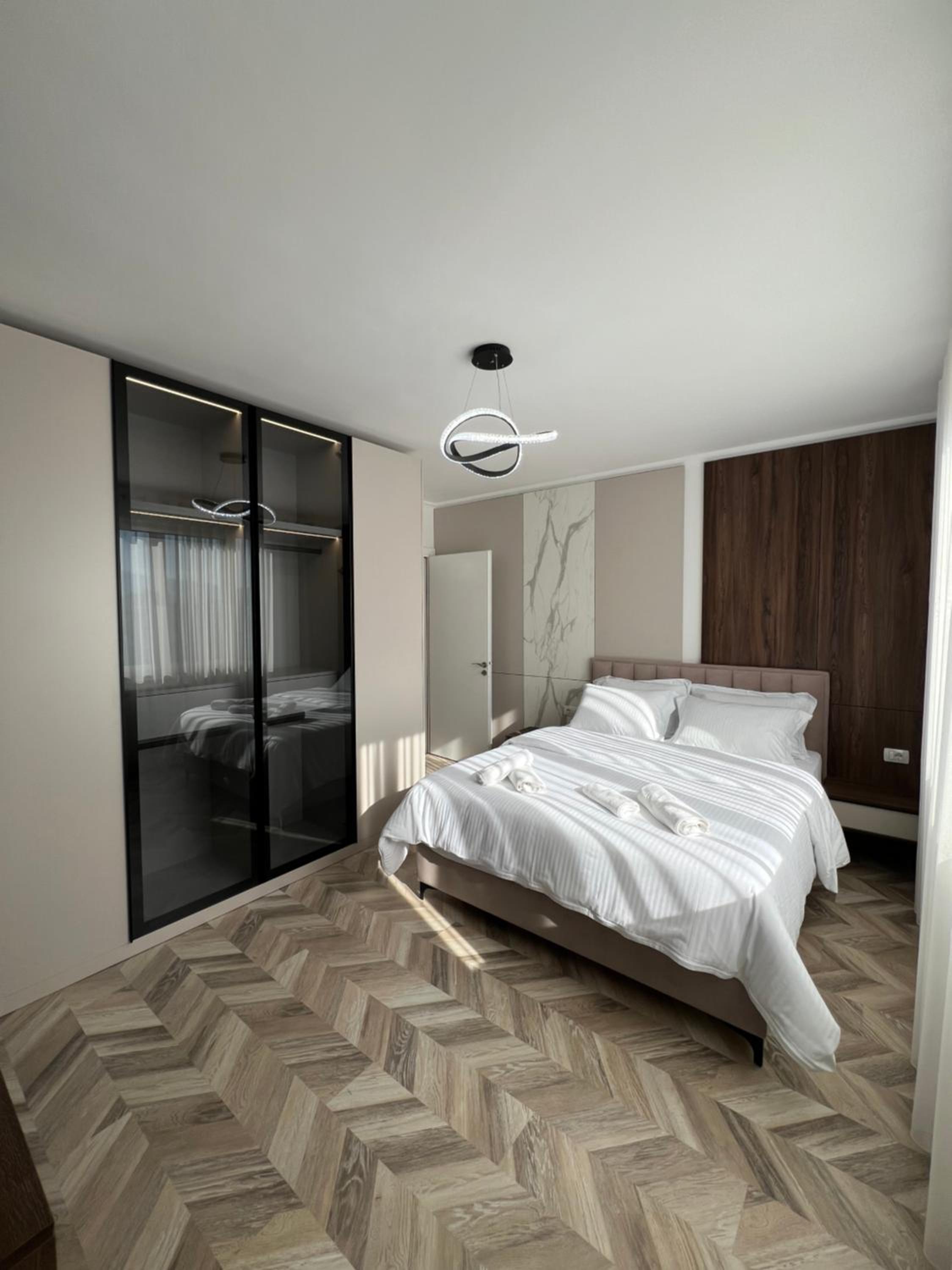 Modern 2BR Apartment ,Balcony,Central Shkoder