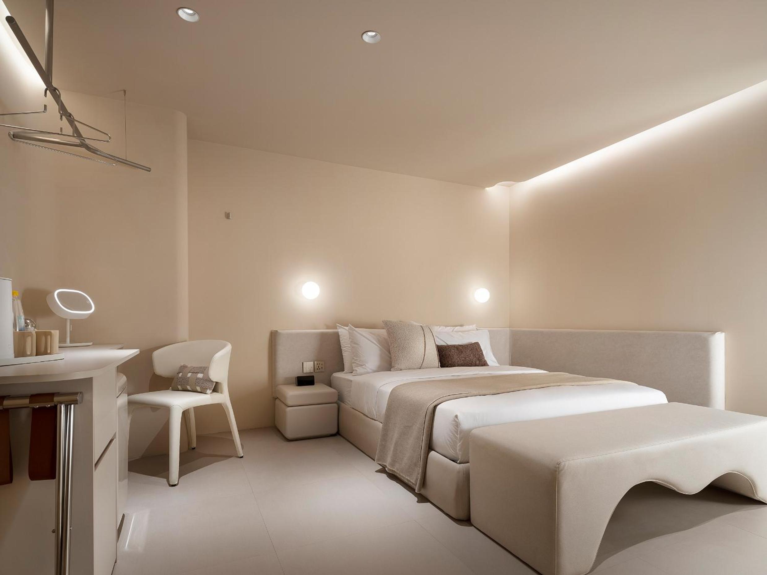 Lore Hotel 樂爾公寓