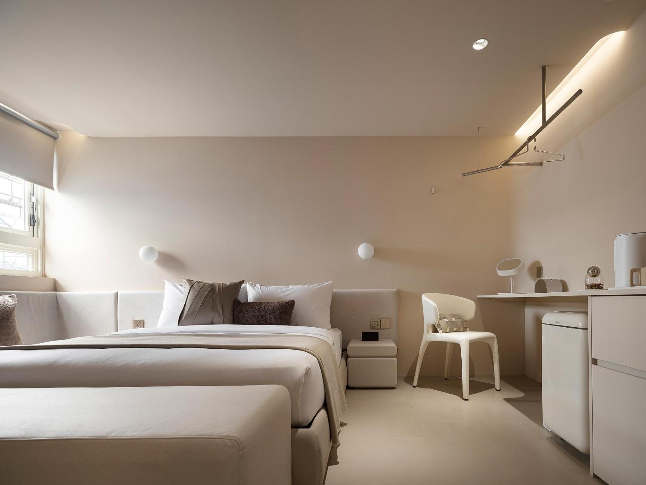 Lore Hotel 樂爾公寓