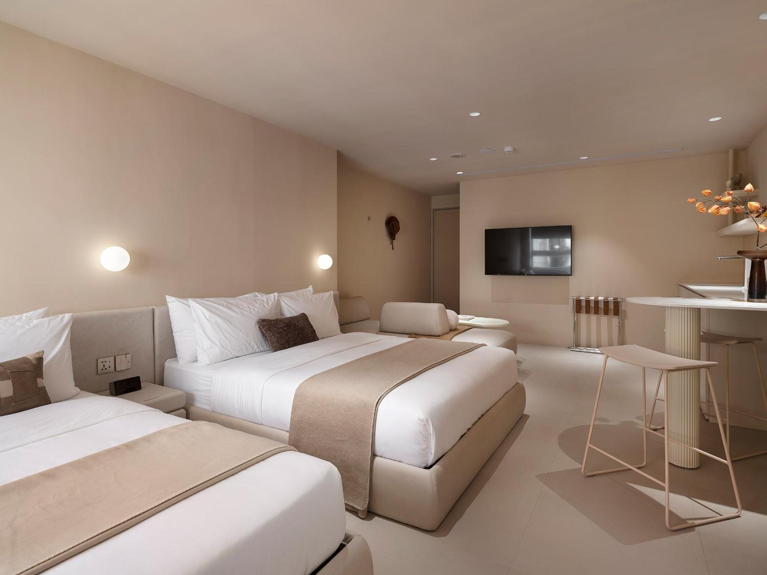 Lore Hotel 樂爾公寓