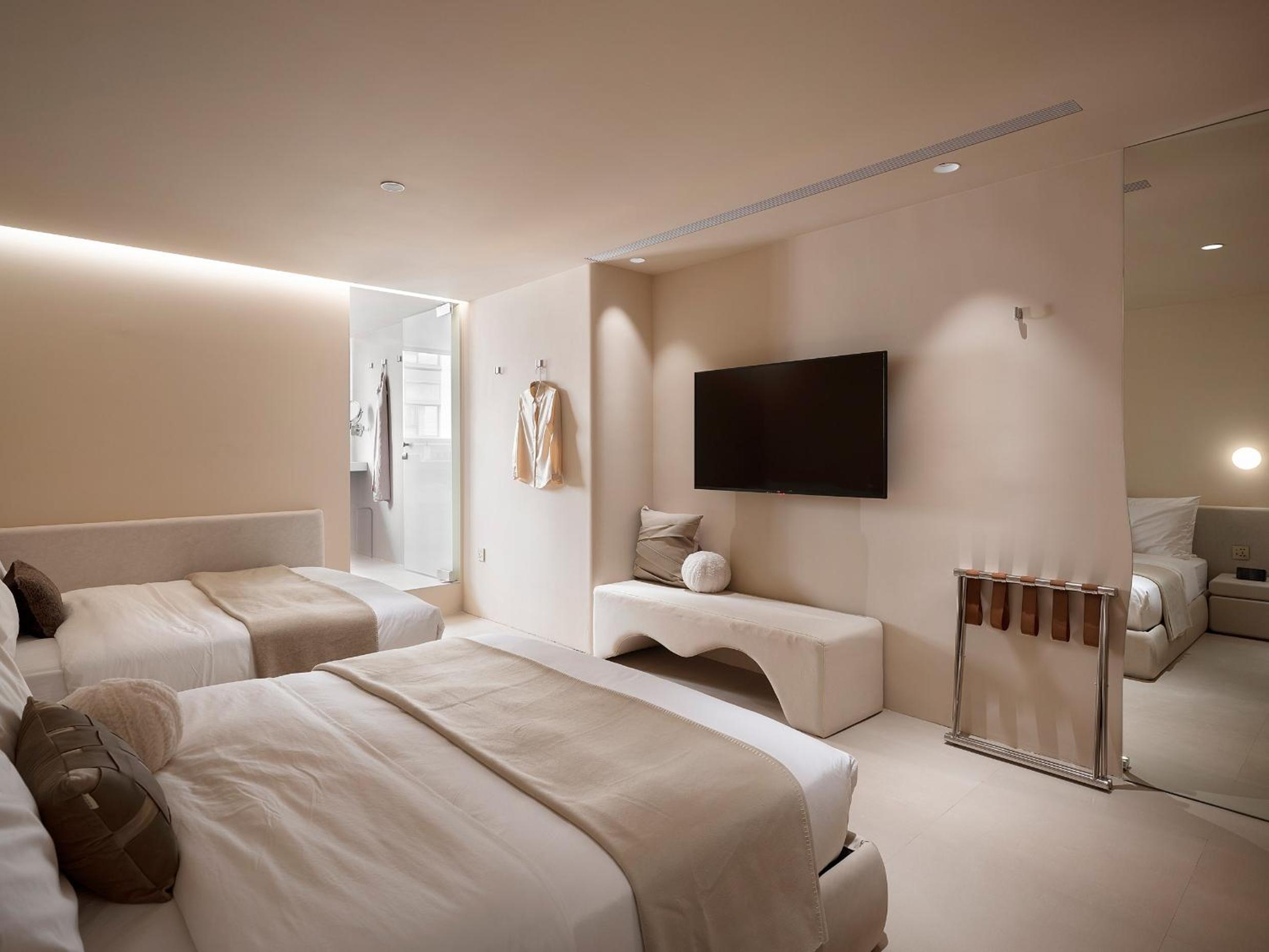 Lore Hotel 樂爾公寓