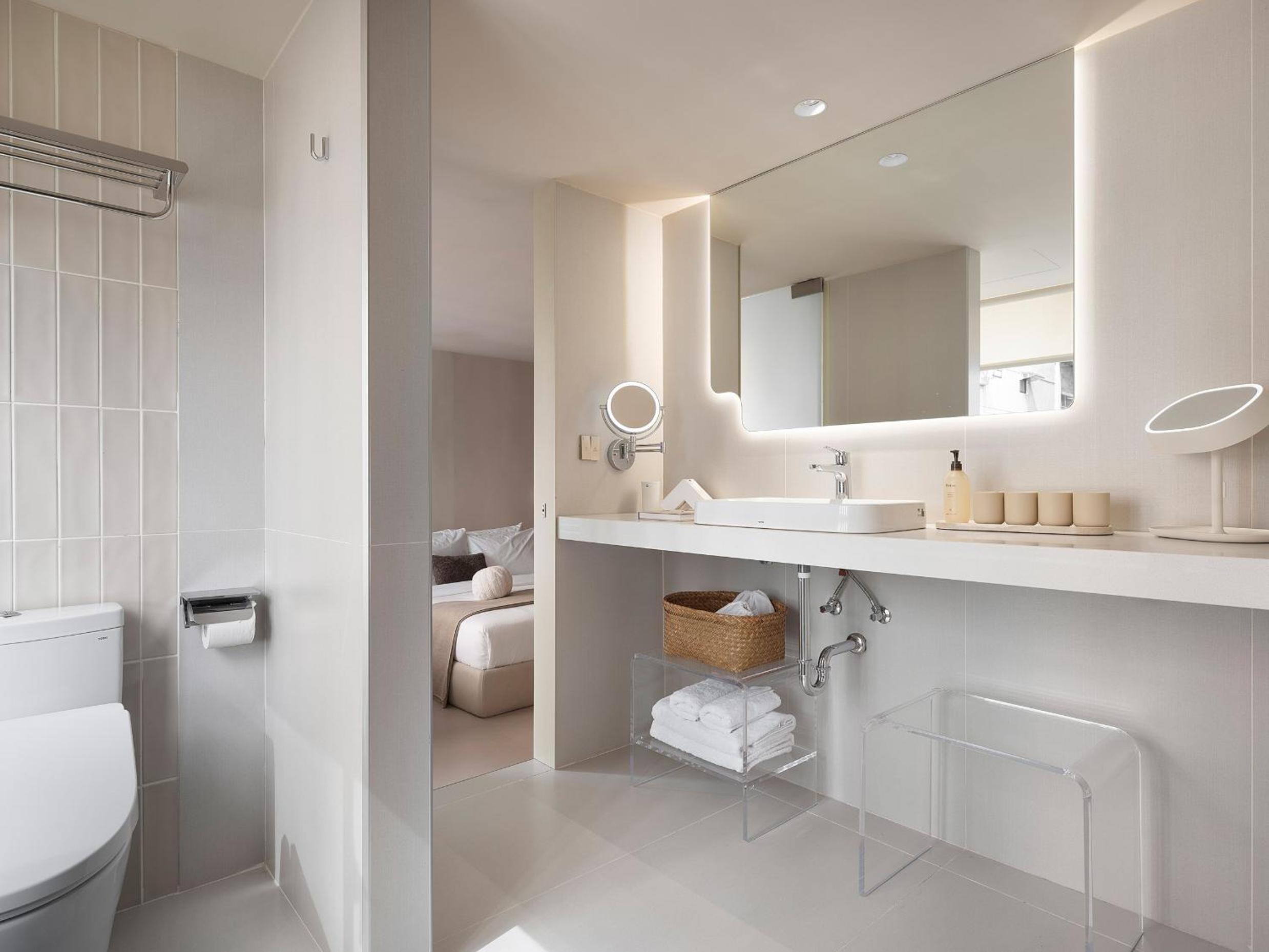 Lore Hotel 樂爾公寓