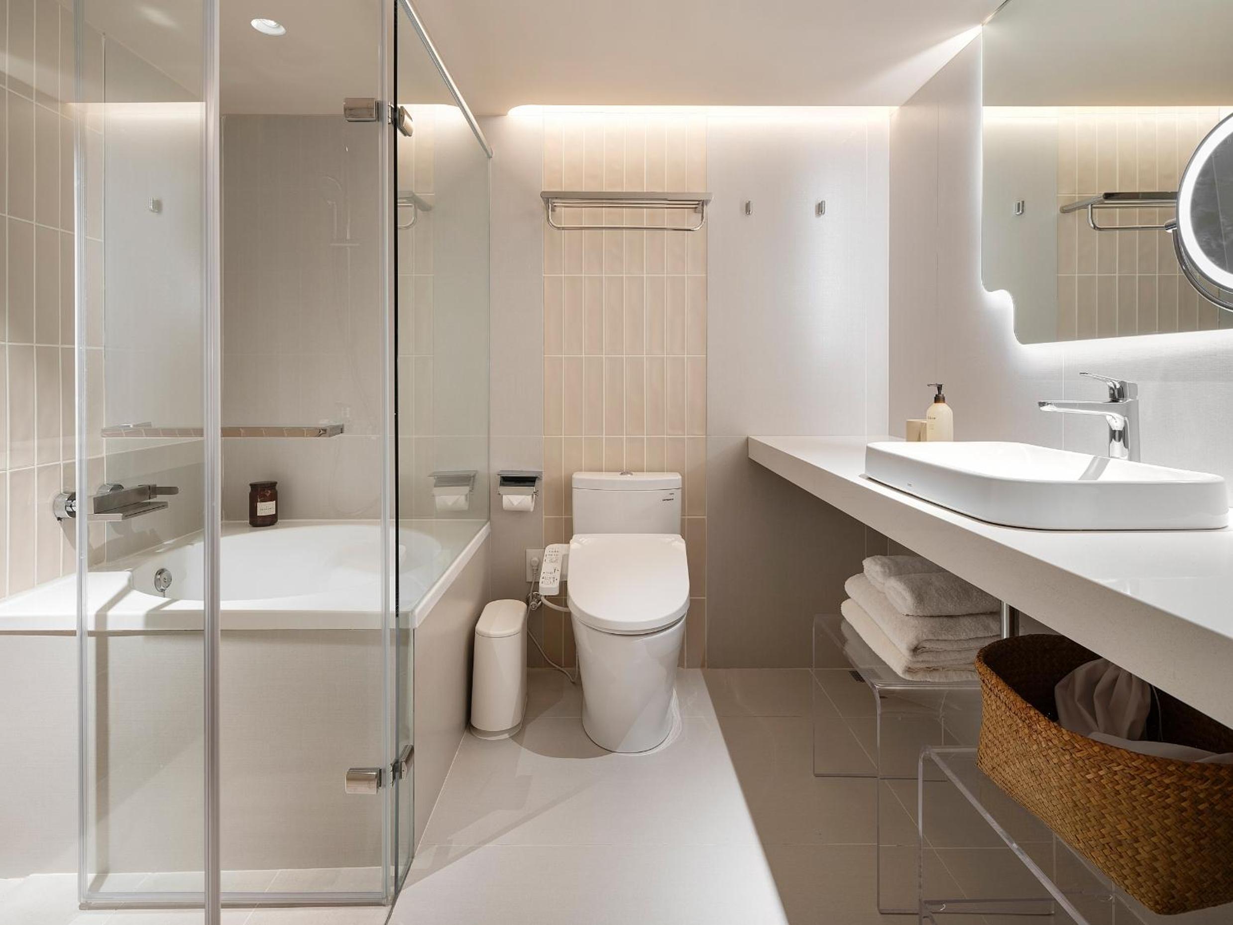 Lore Hotel 樂爾公寓