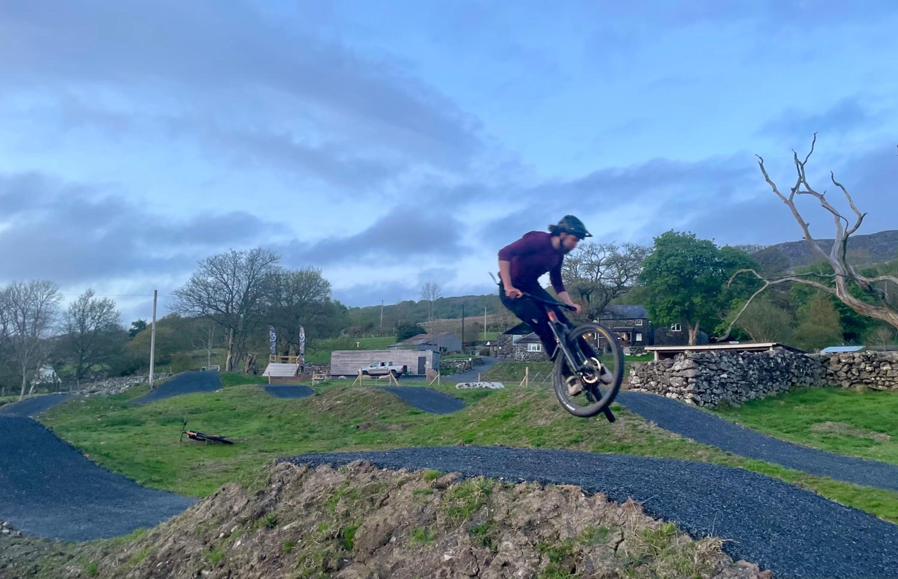 MTB Jumps View Pod