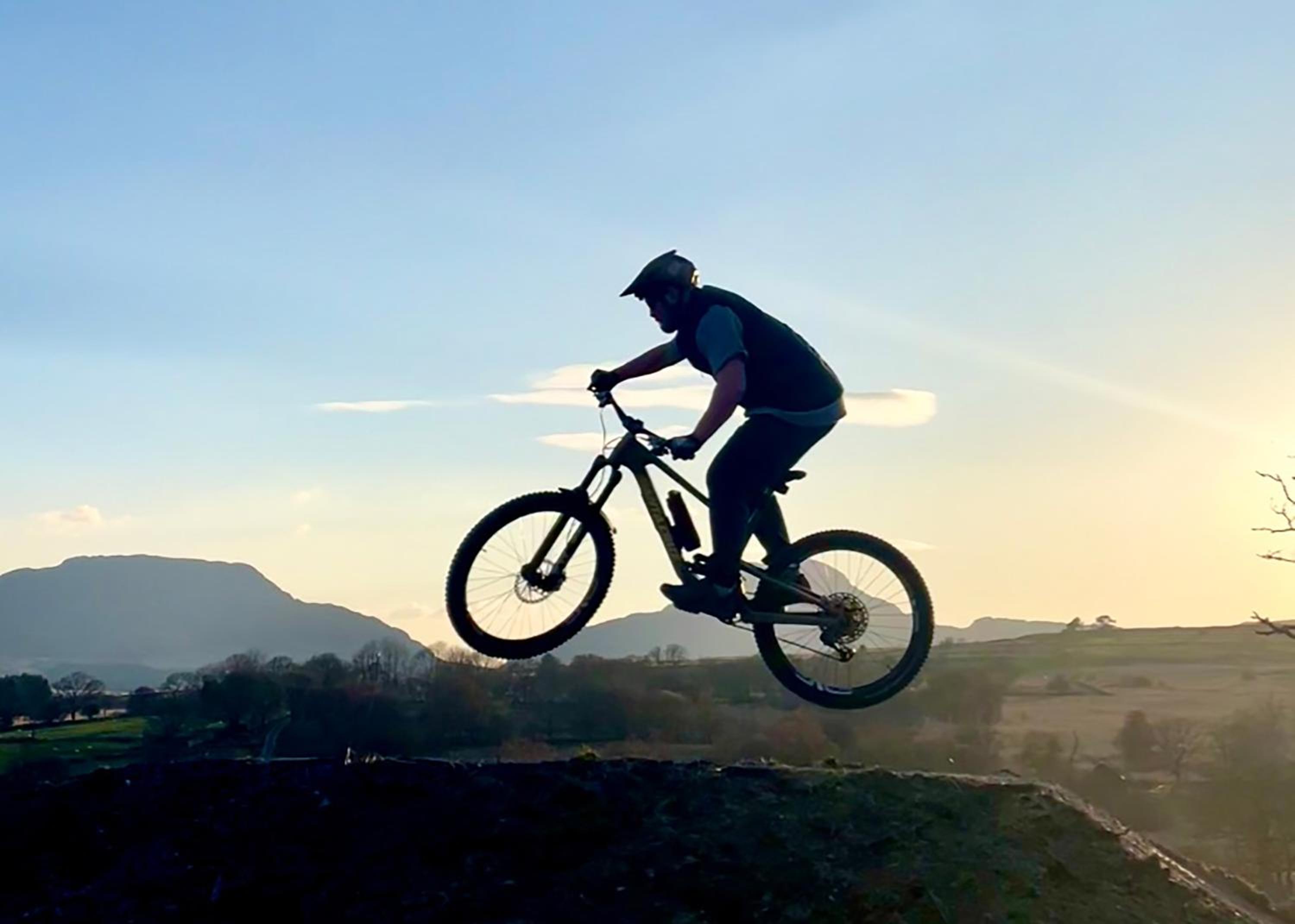 MTB Jumps View Pod