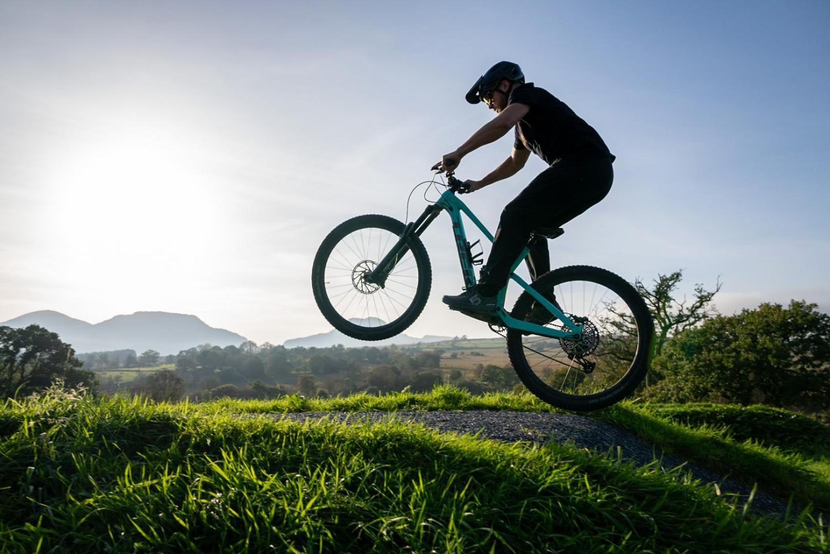 MTB Jumps View Pod
