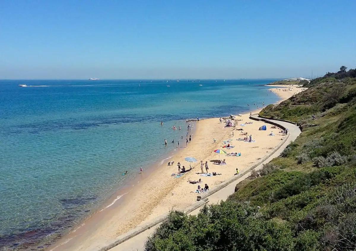 Golf Sandbelt Private Room with Ensuite inc Breakfast - Property Image 8