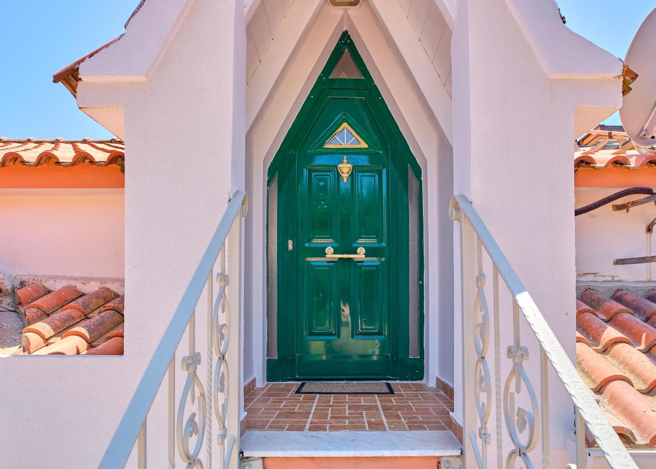 Christos Corfu Premium Suites