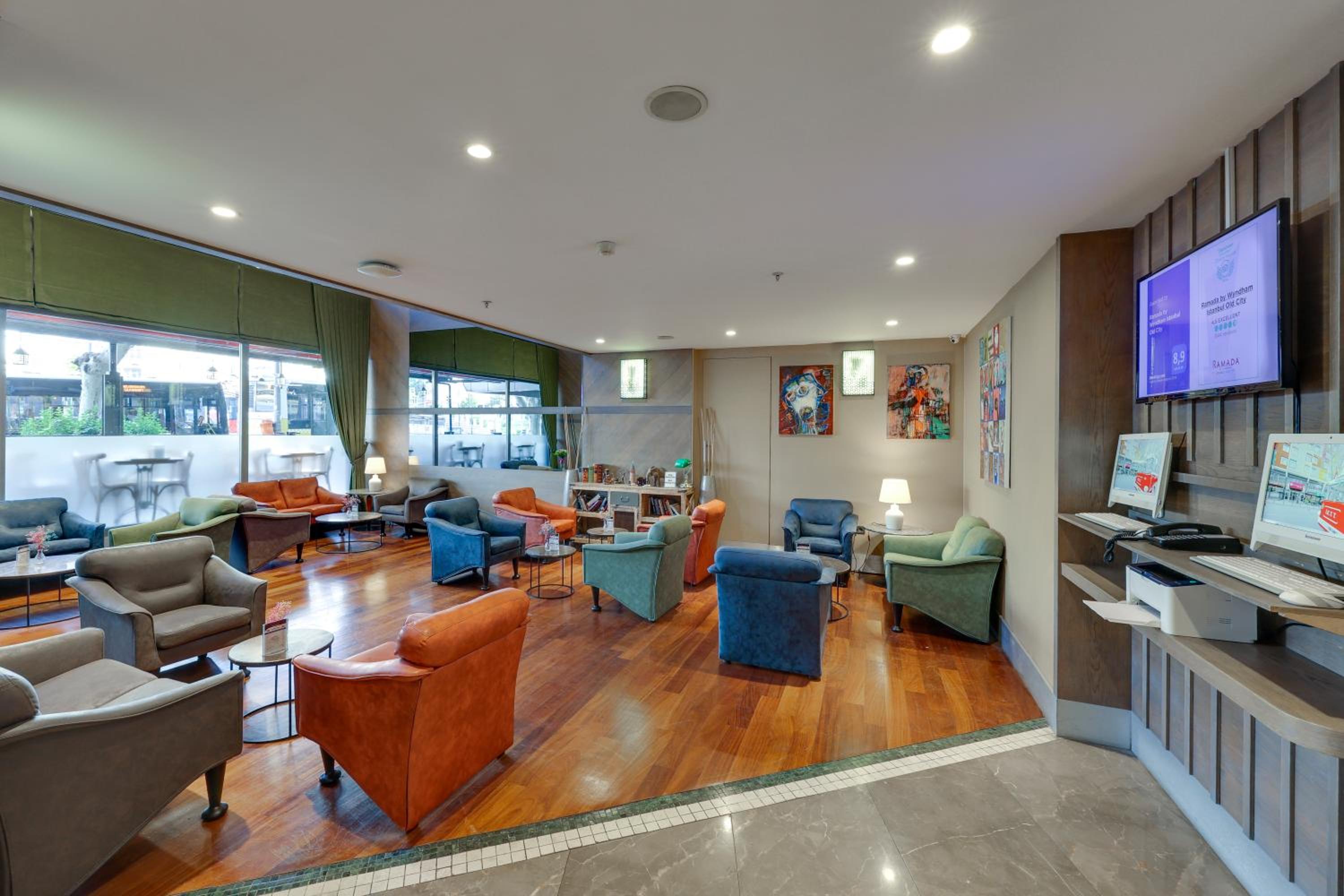 Ramada by Wyndham İstanbul Eski Şehir - Image 71