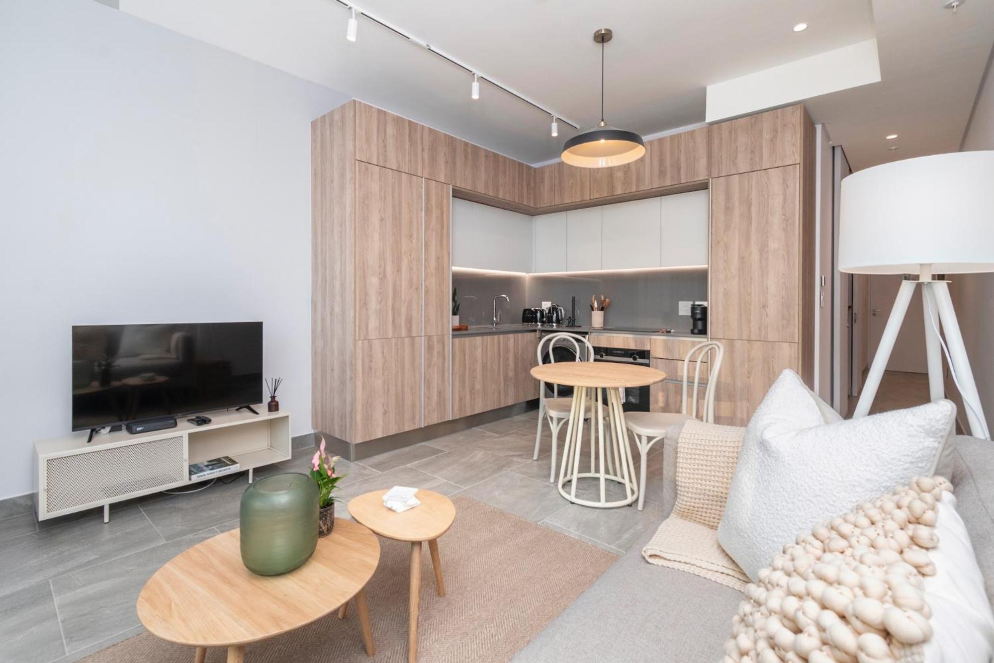 Stylish Urban Retreat at Rubik view 2
