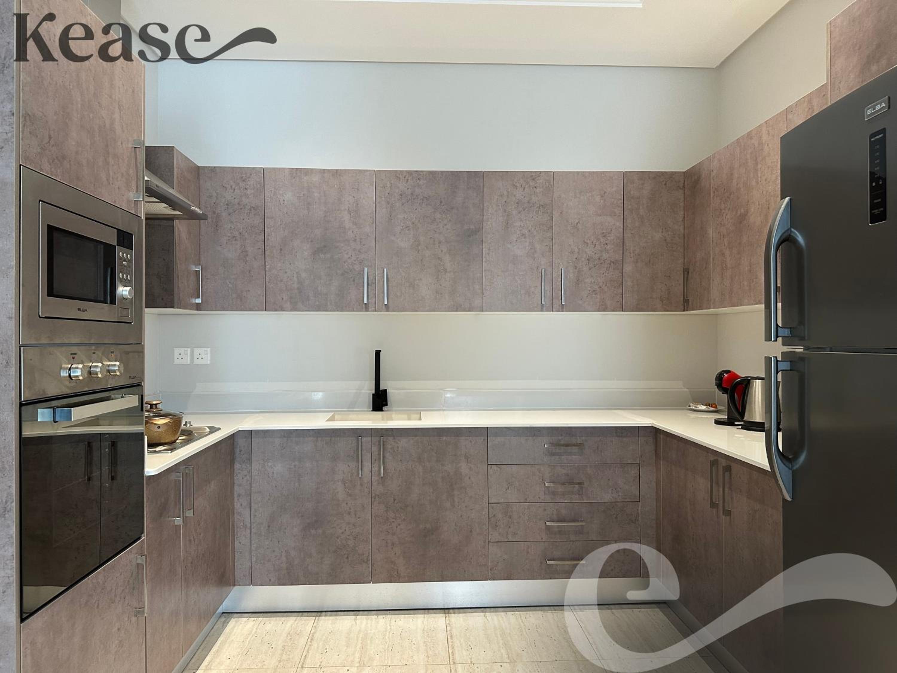 Kease Yasmin F-8 Lusso Hejaz AZ97