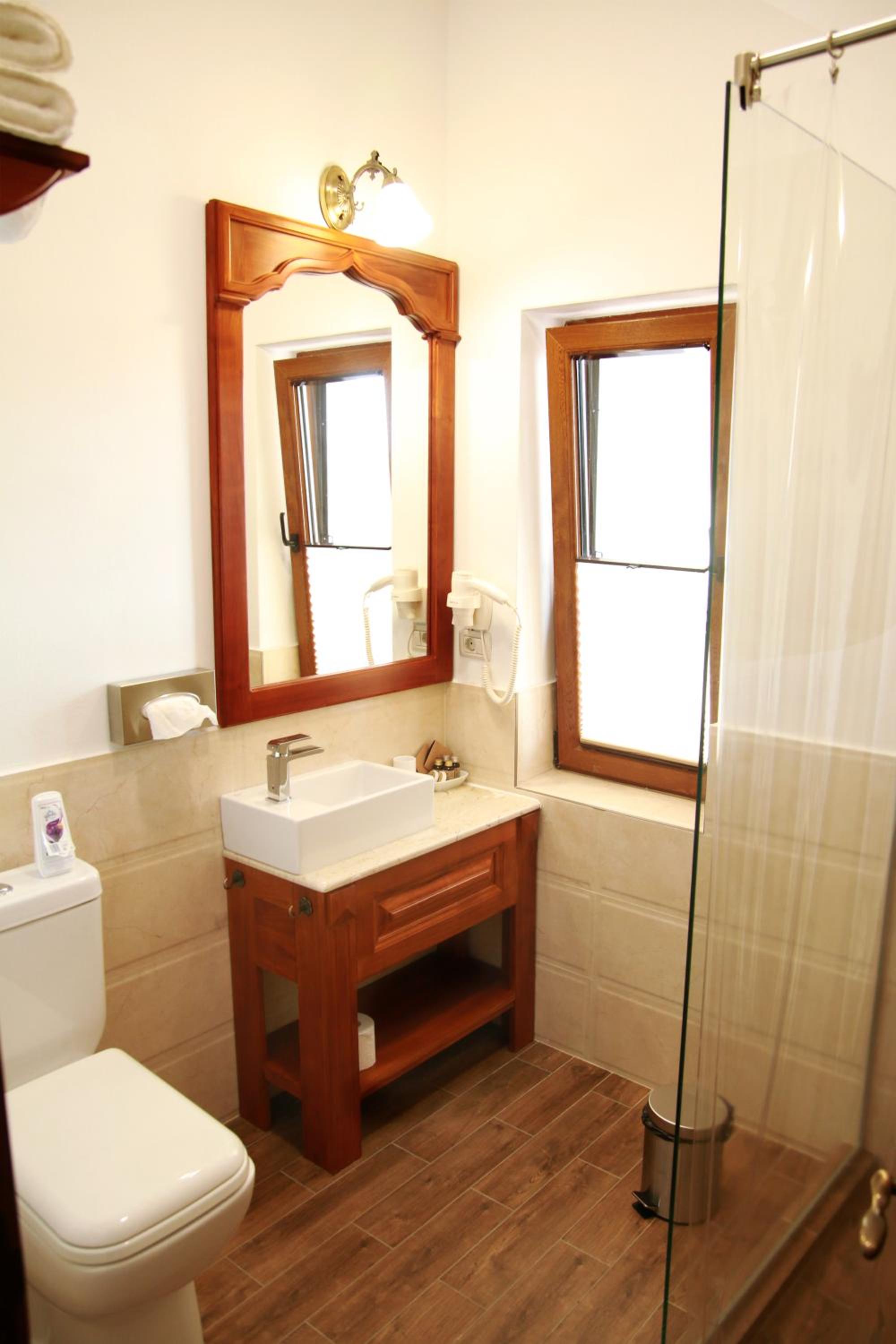 Photo 25