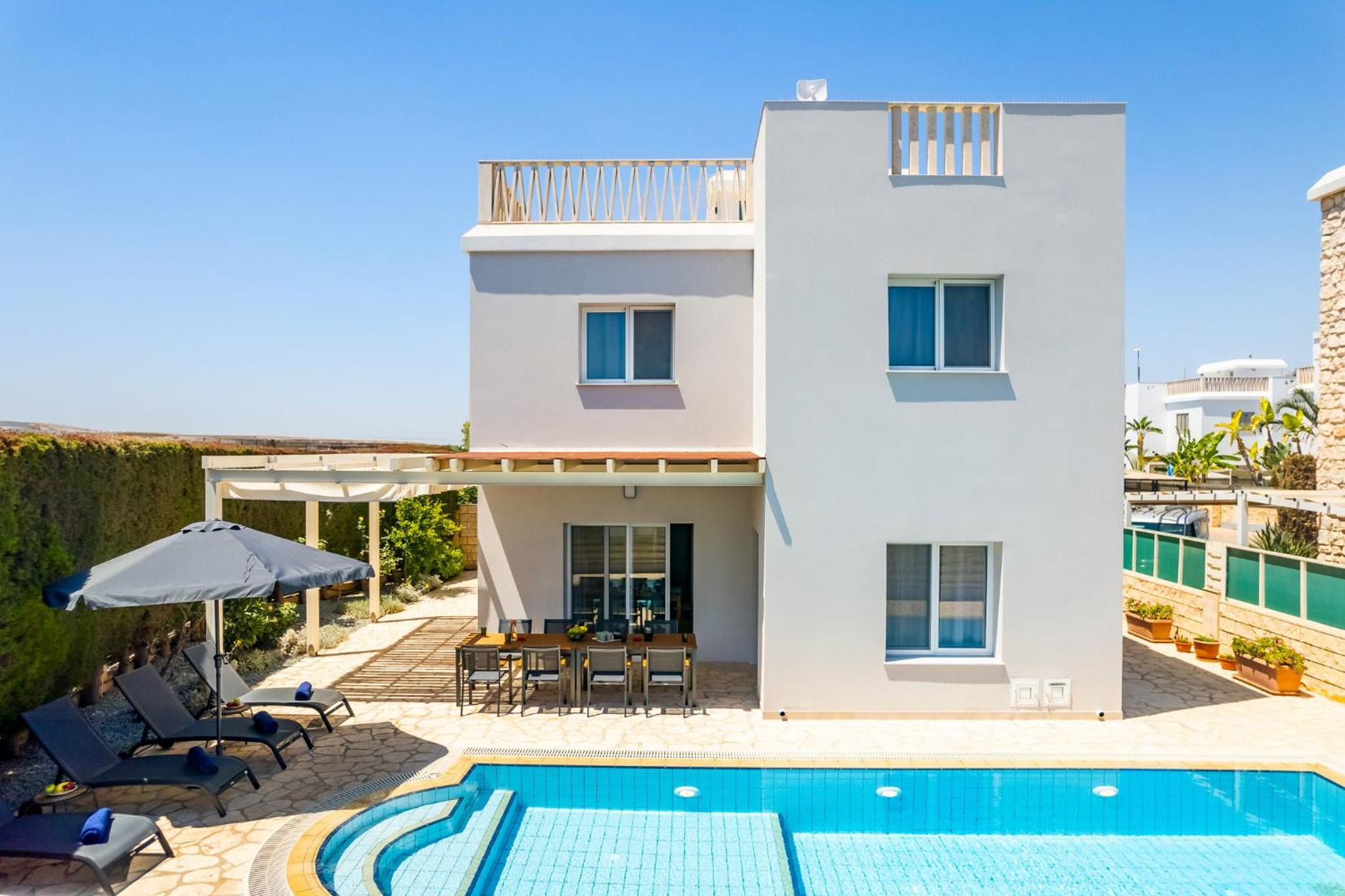 Blue Velvet Villa by Ezoria Villas