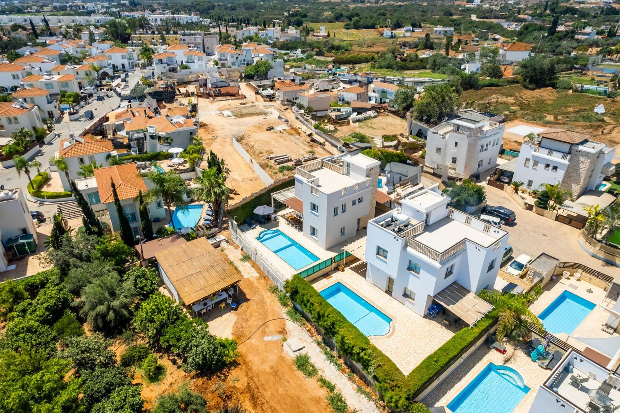 Blue Velvet Villa by Ezoria Villas