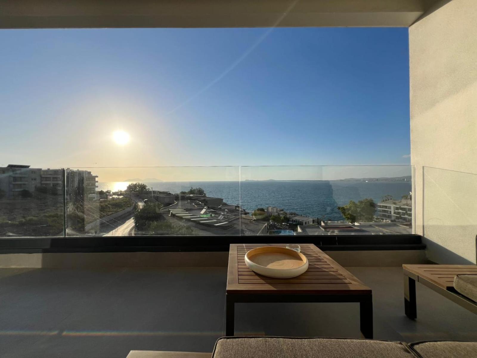 Sunset Luxury Apartment photo 1