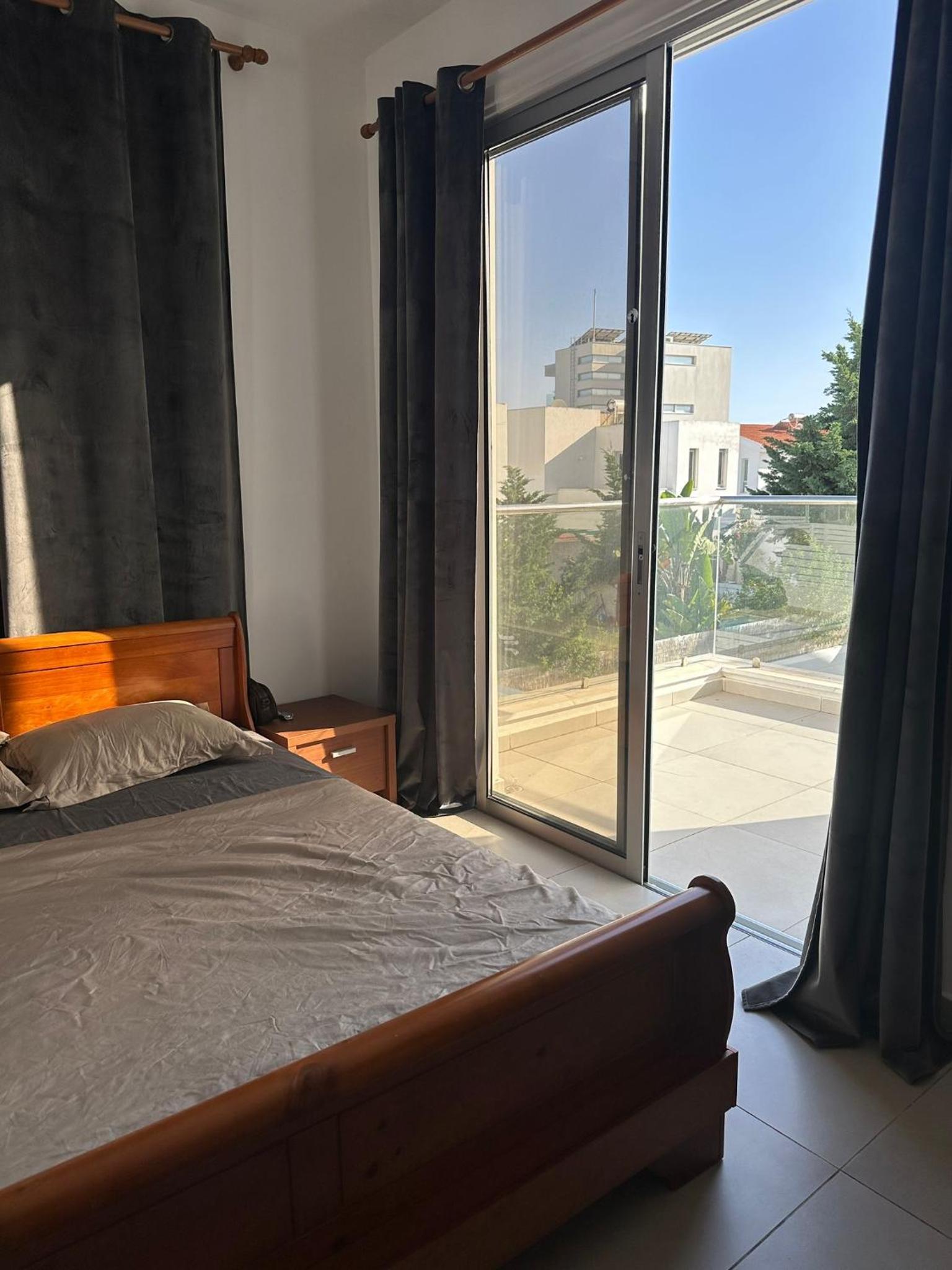 House with 2 bedrooms and Pool