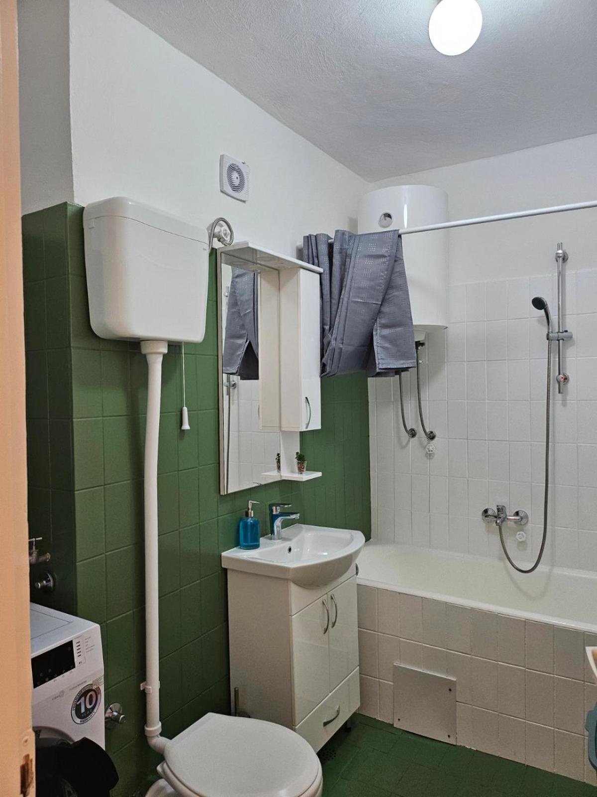 S&T Apartmani