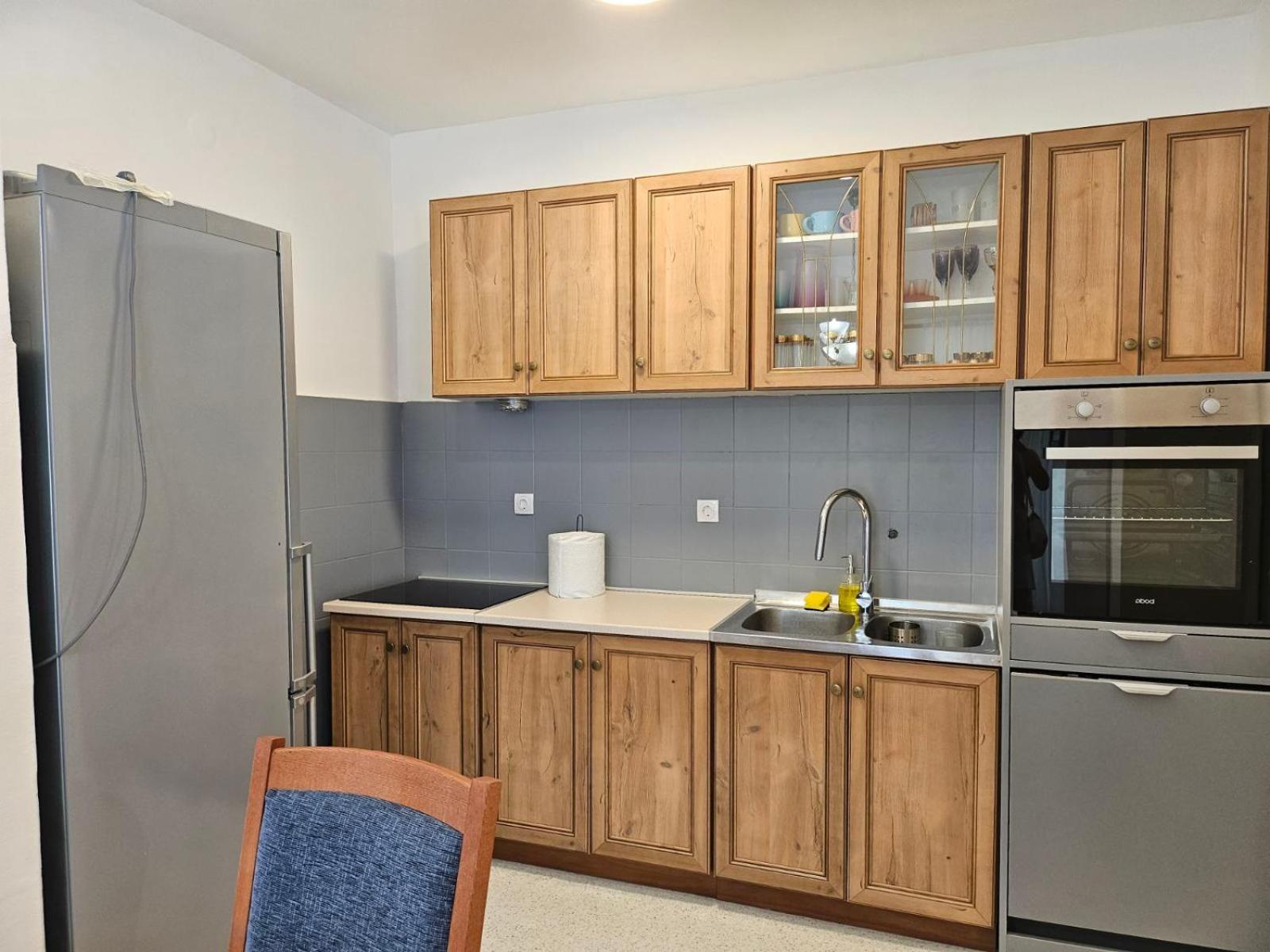 S&T Apartmani