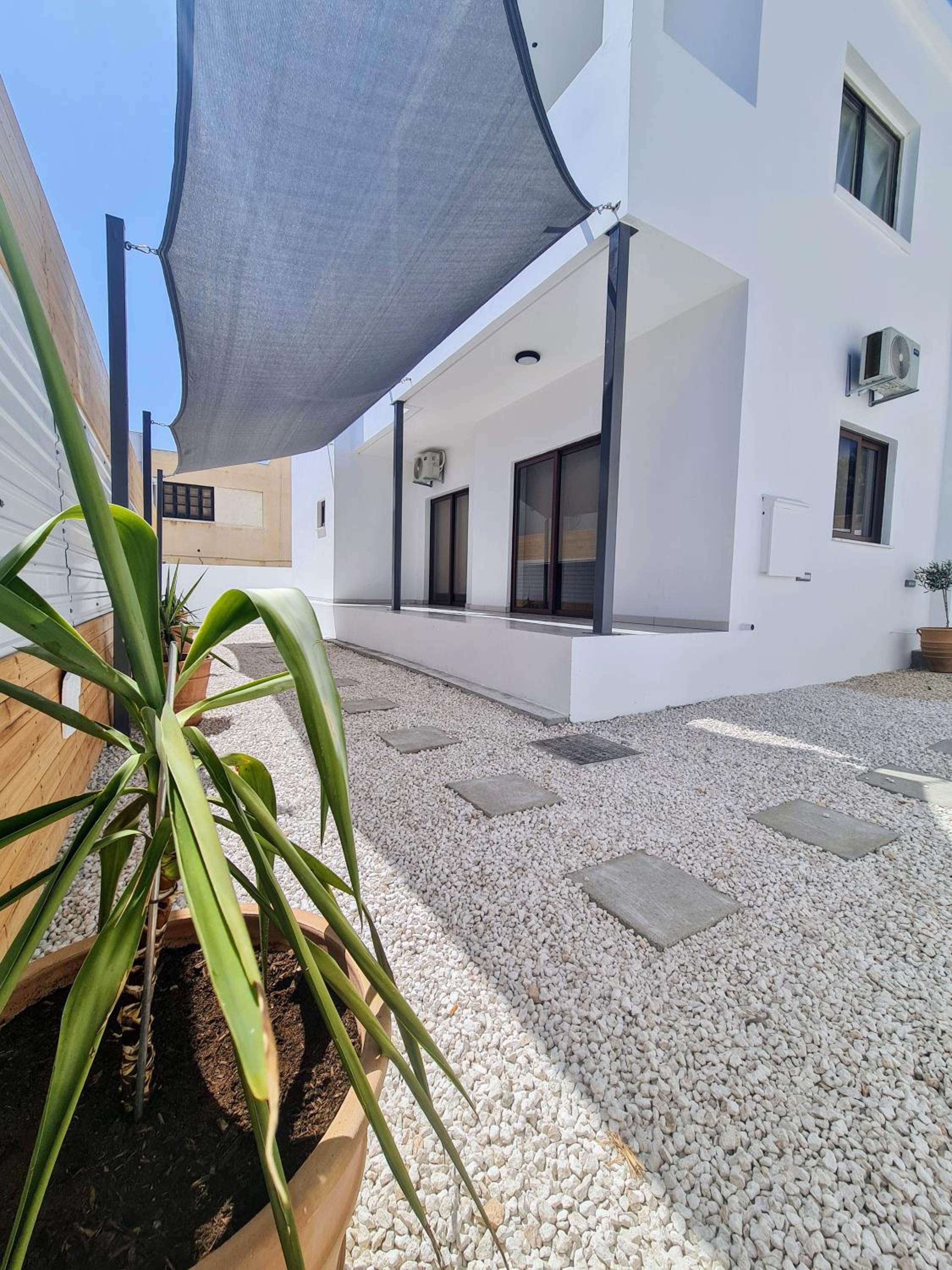 SEVIS SUITES