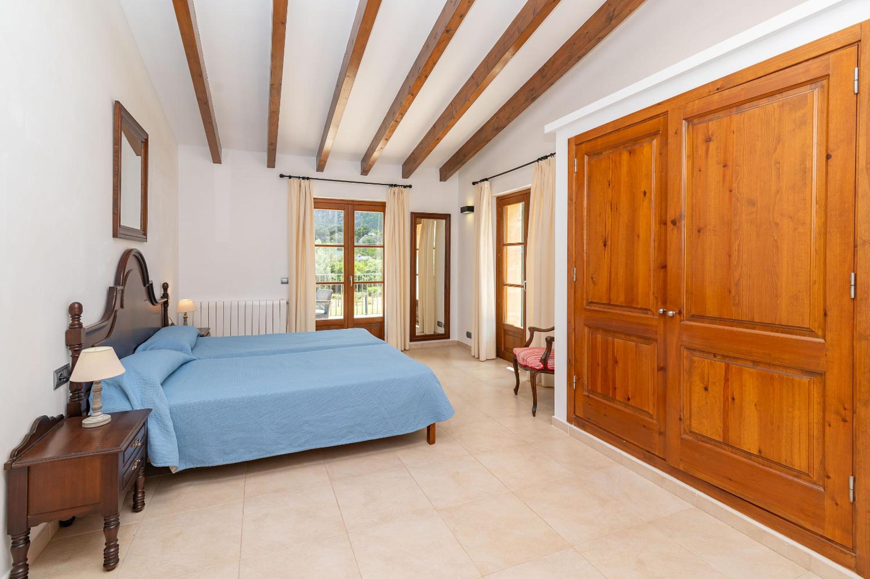 Photo 37