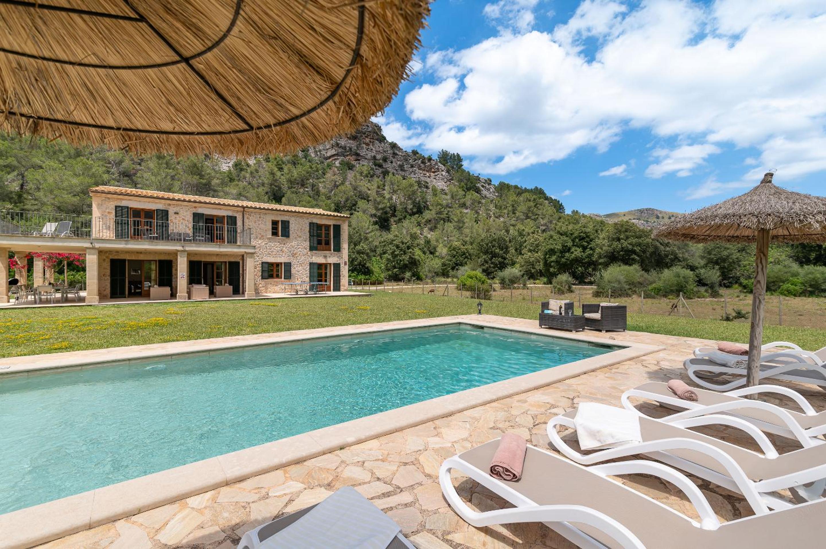 Villa Vall d'En March by Sealand Villas view 4