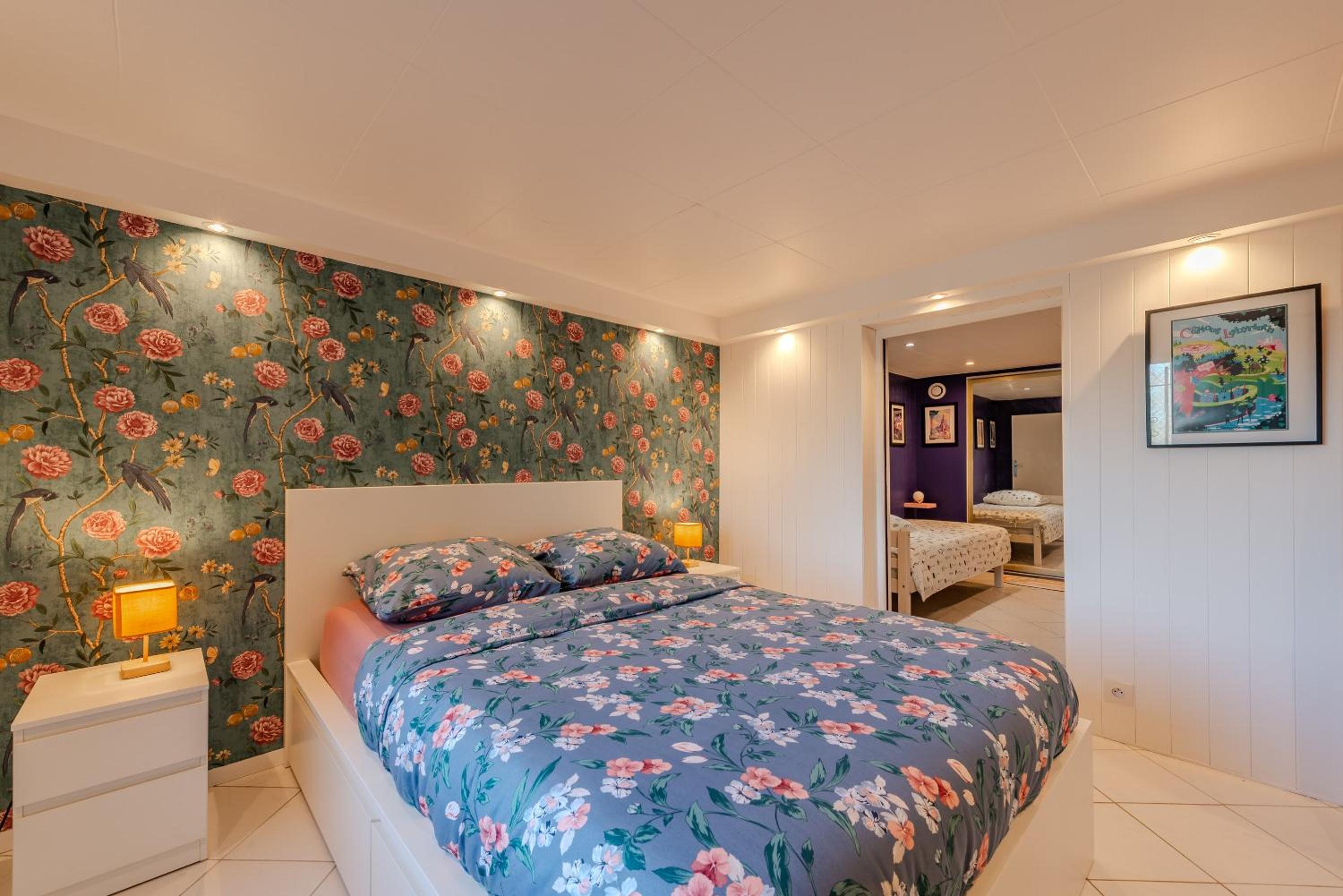 L'Oasis - Disney 10min - Paris - Vallée Village - Parking