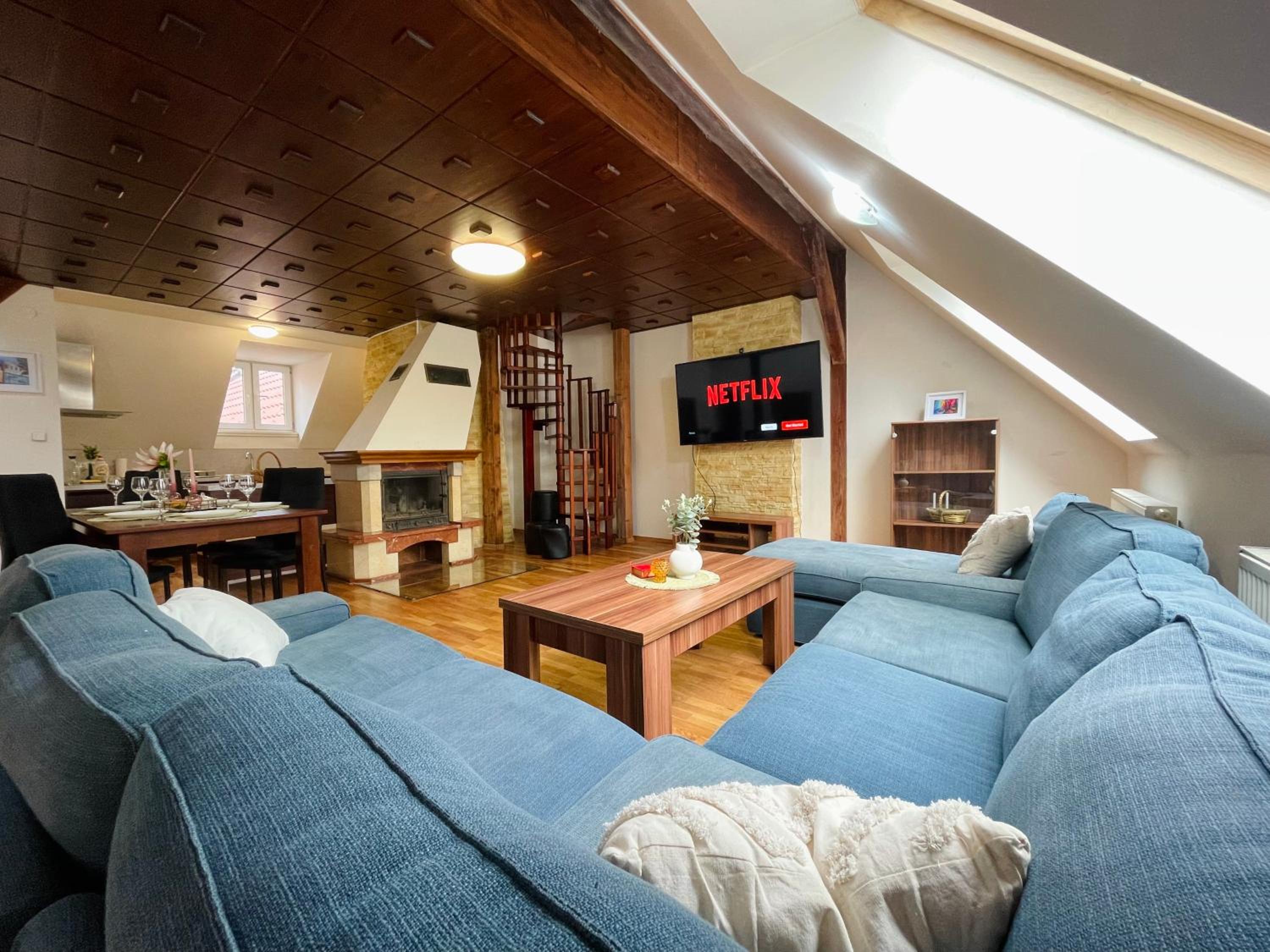 Central Apartment Stylovy Mezonet view 5