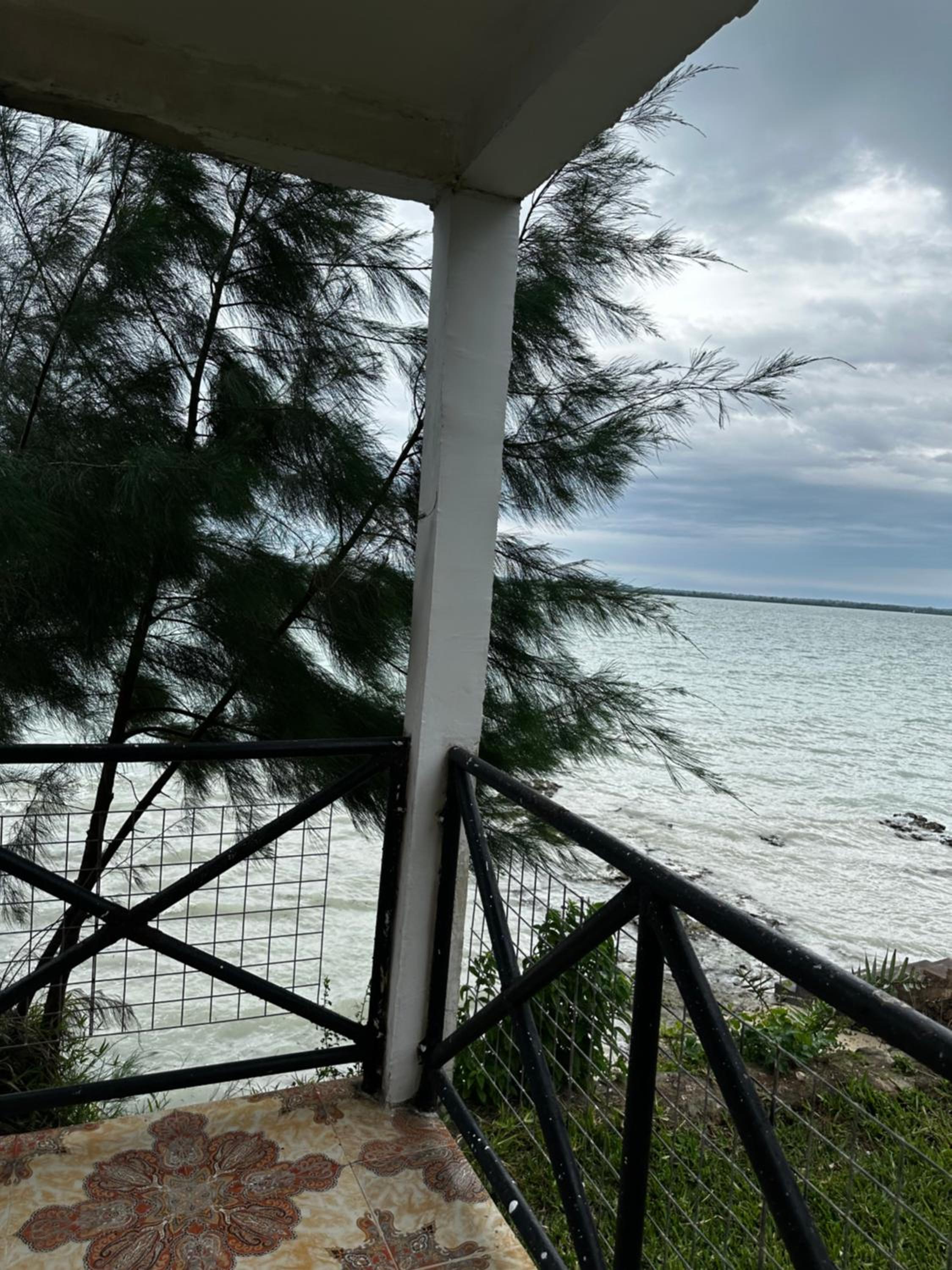 Oceanfront Escape in Zanzibar